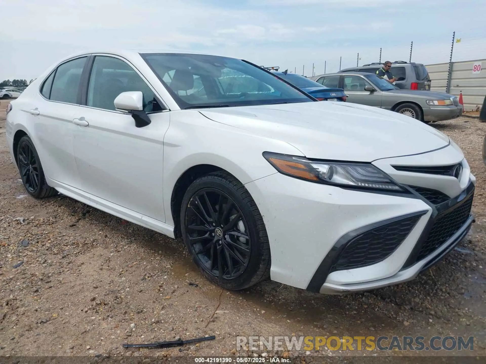 1 Photograph of a damaged car 4T1K61AK7RU253458 TOYOTA CAMRY 2024