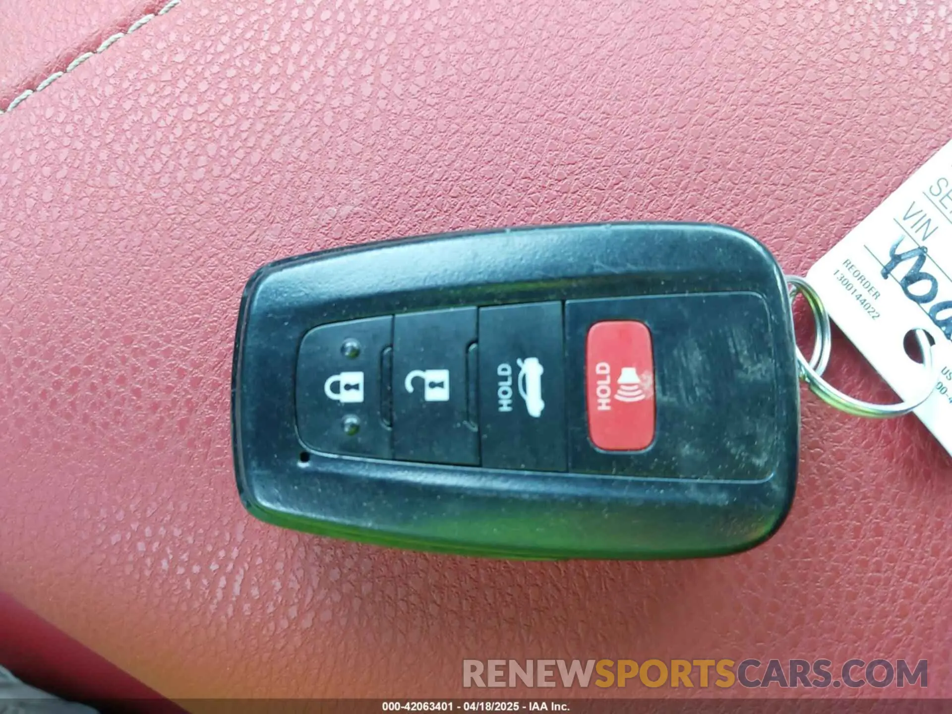 11 Фотография поврежденного автомобиля 4T1K61AK7RU858001 TOYOTA CAMRY 2024