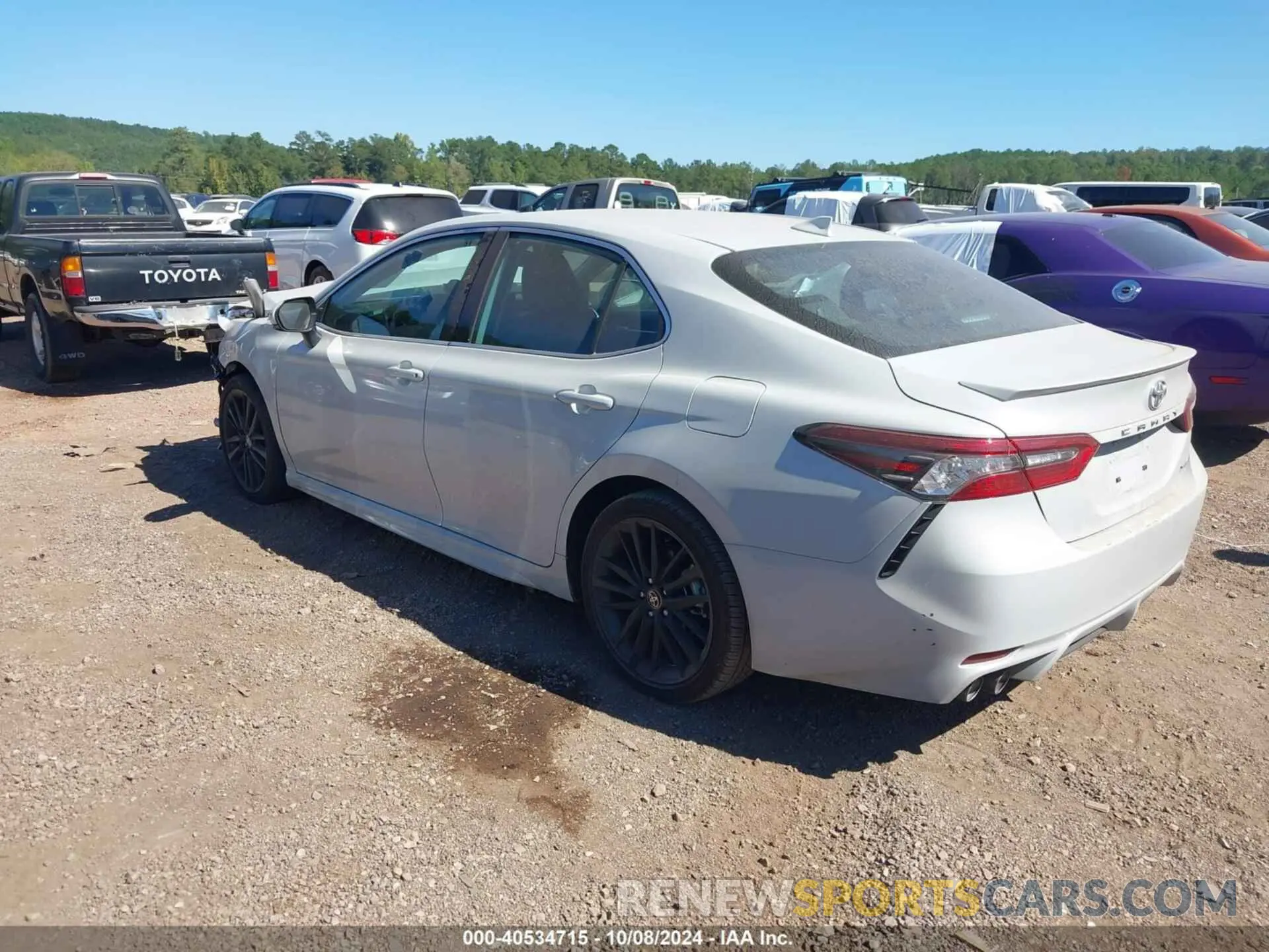 3 Фотография поврежденного автомобиля 4T1K61AK8RU218329 TOYOTA CAMRY 2024