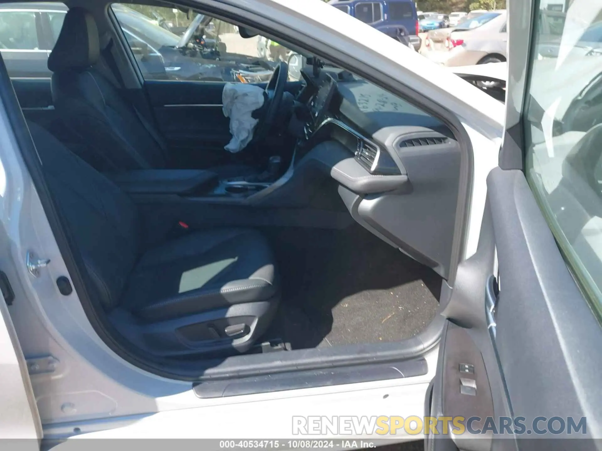 5 Фотография поврежденного автомобиля 4T1K61AK8RU218329 TOYOTA CAMRY 2024