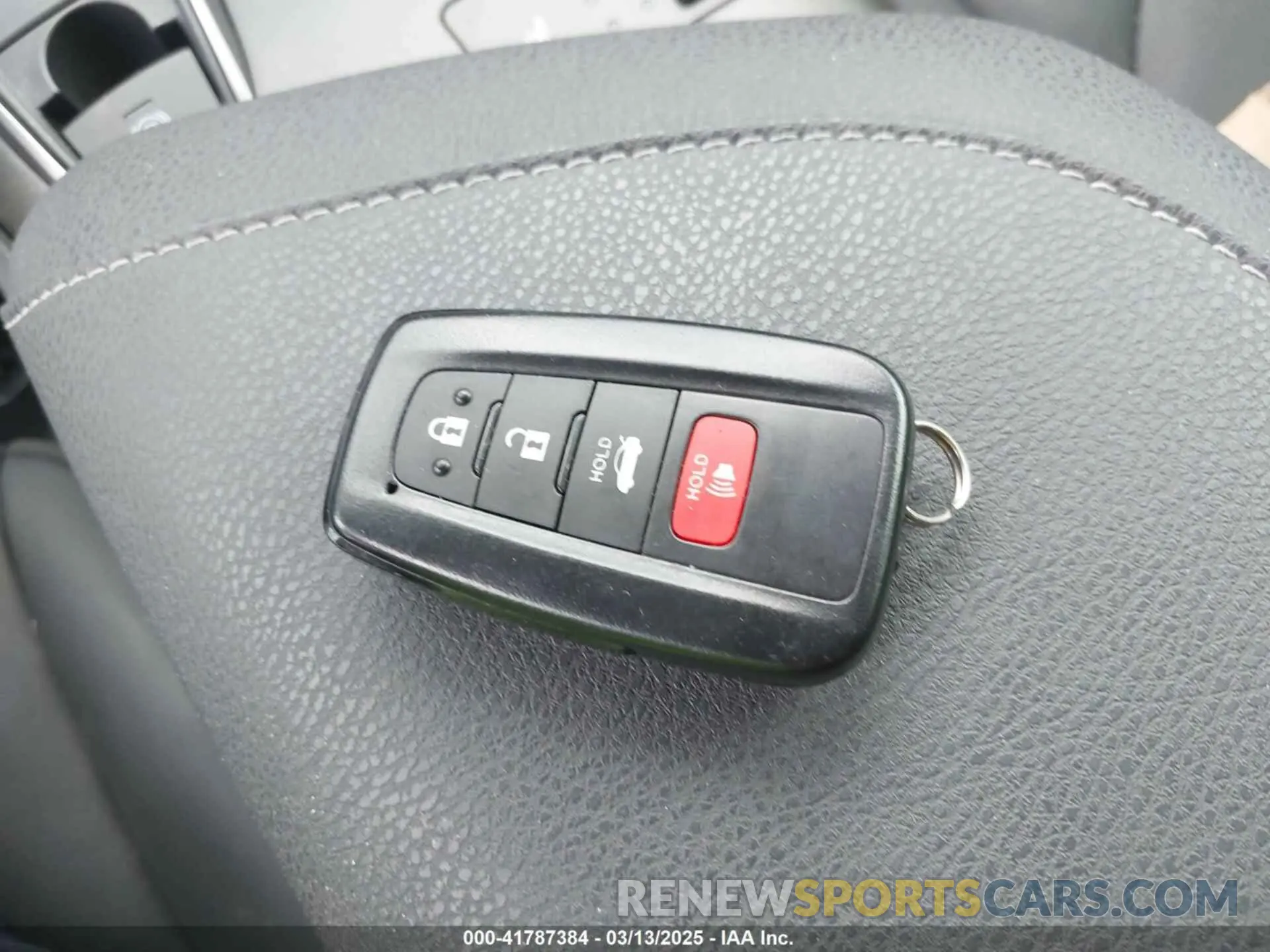 11 Фотография поврежденного автомобиля 4T1K61AK8RU249709 TOYOTA CAMRY 2024