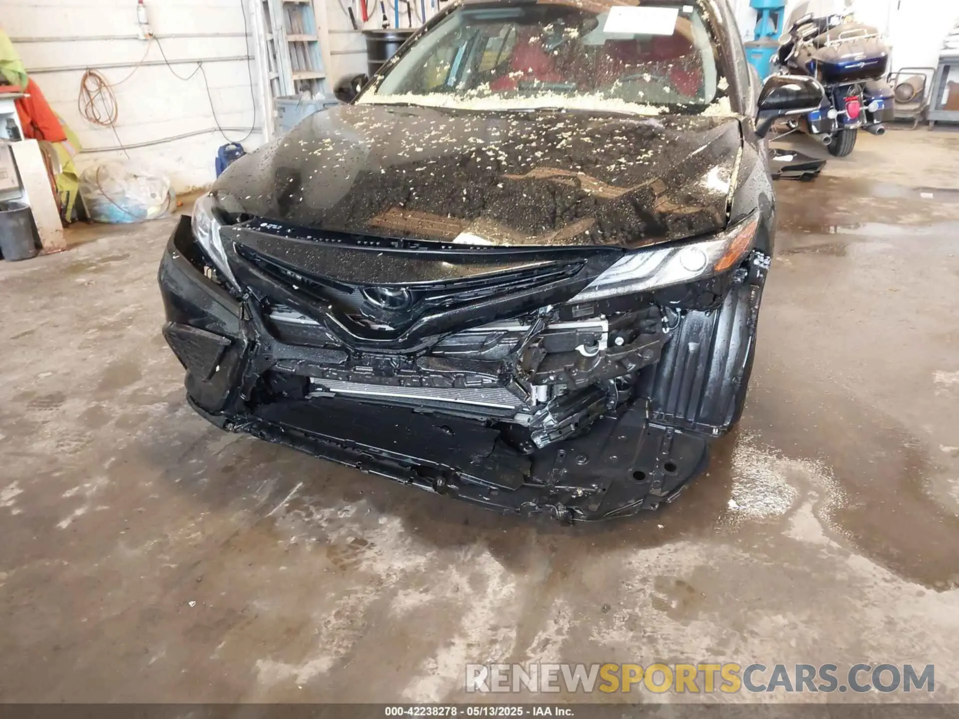 6 Photograph of a damaged car 4T1K61AK8RU842857 TOYOTA CAMRY 2024