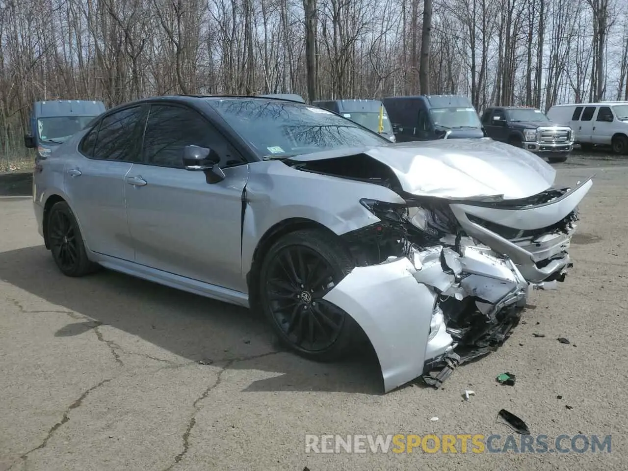 4 Photograph of a damaged car 4T1K61BK6RU118289 TOYOTA CAMRY 2024