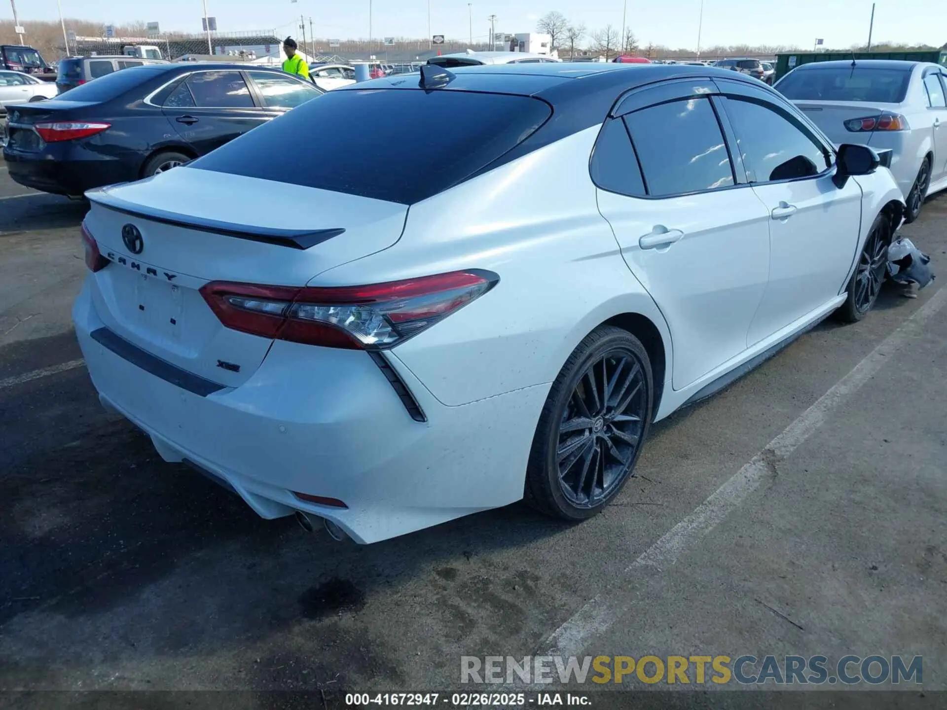 4 Photograph of a damaged car 4T1KZ1AK2RU101787 TOYOTA CAMRY 2024