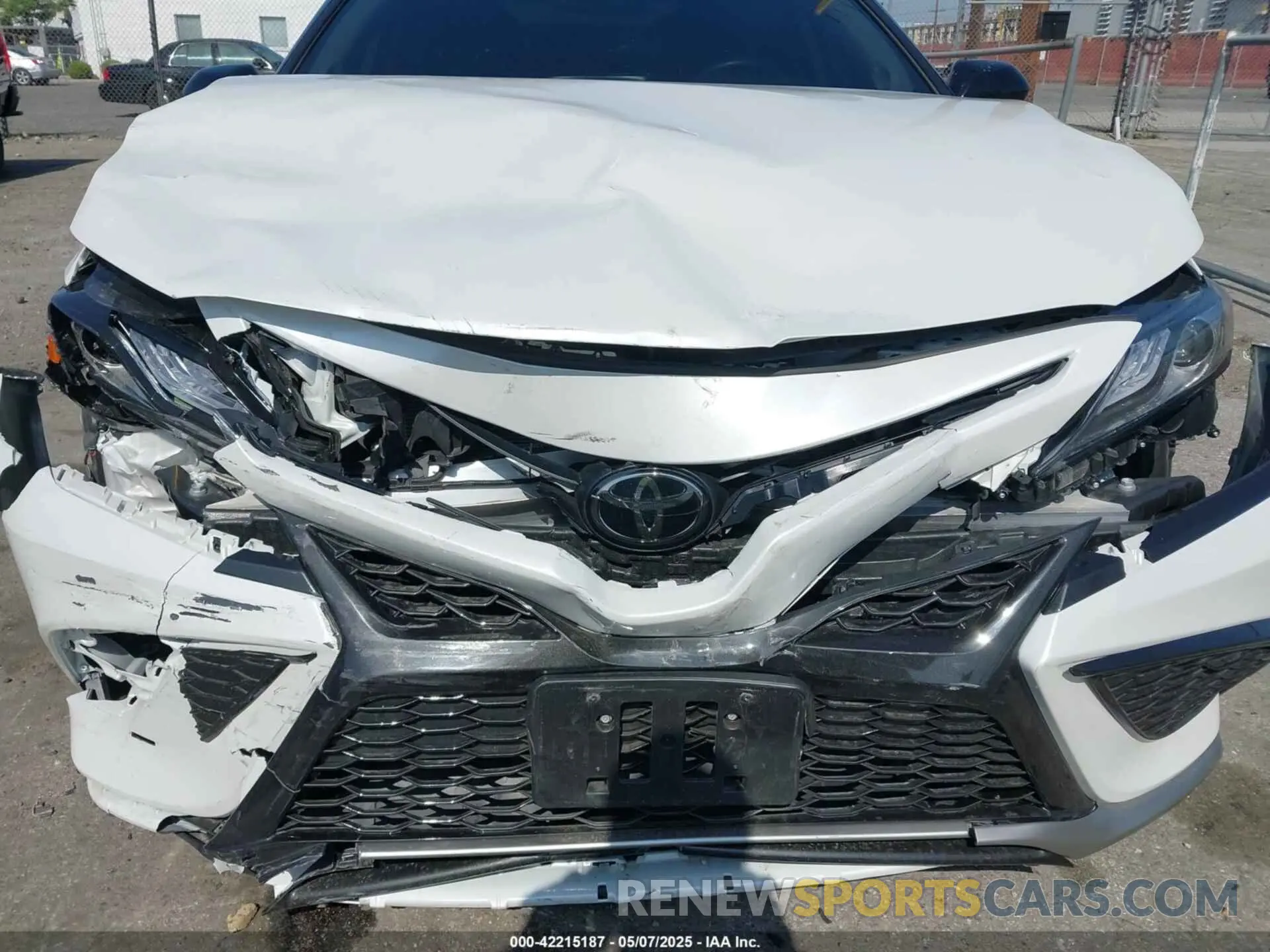 6 Photograph of a damaged car 4T1KZ1AK3RU092341 TOYOTA CAMRY 2024