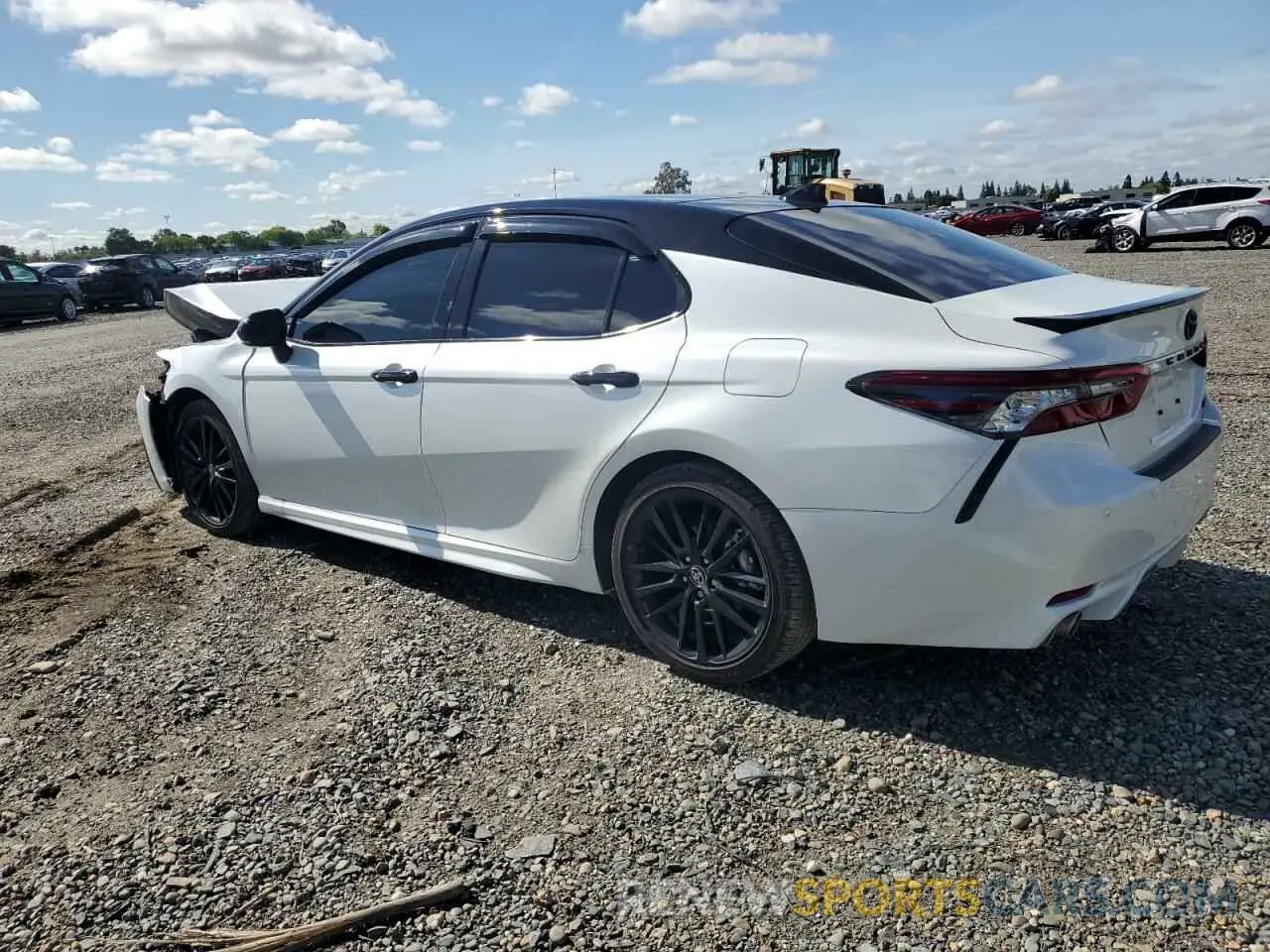 2 Фотография поврежденного автомобиля 4T1KZ1AK4RU090128 TOYOTA CAMRY 2024