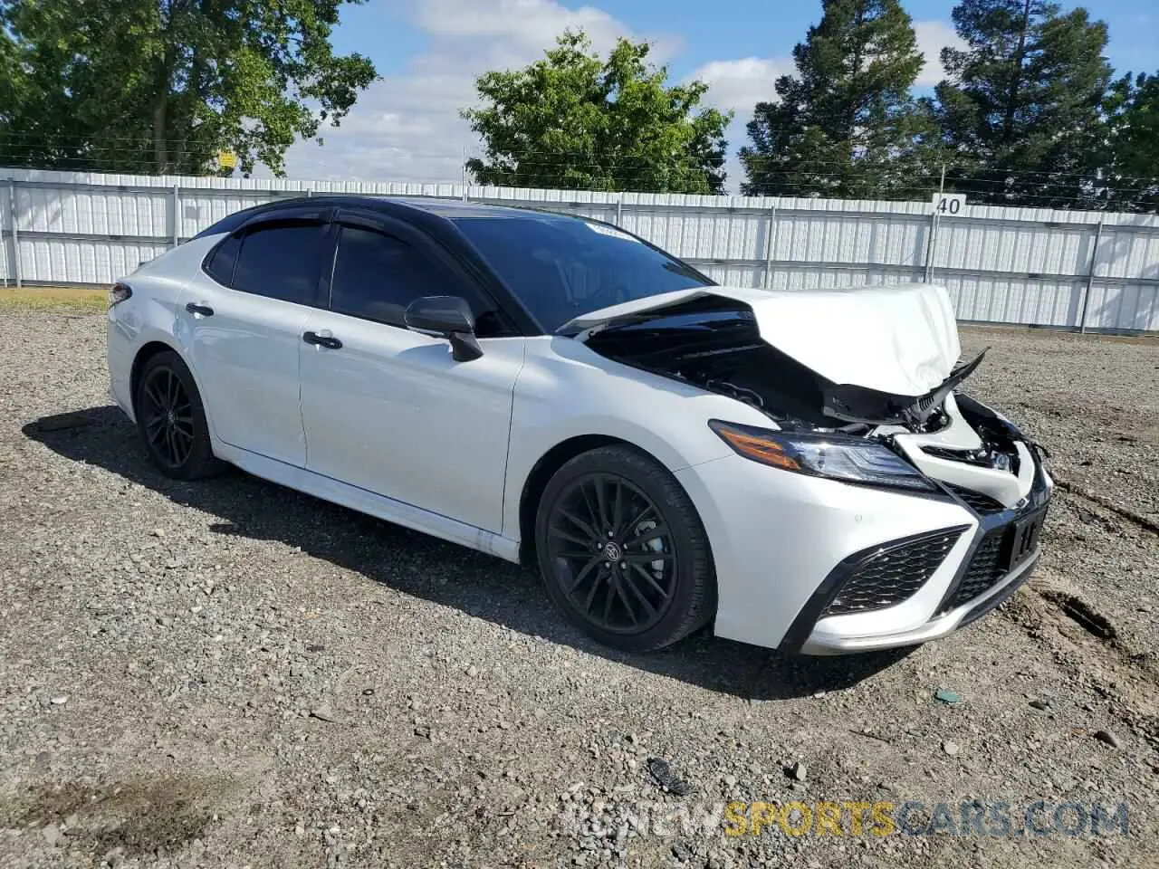 4 Фотография поврежденного автомобиля 4T1KZ1AK4RU090128 TOYOTA CAMRY 2024