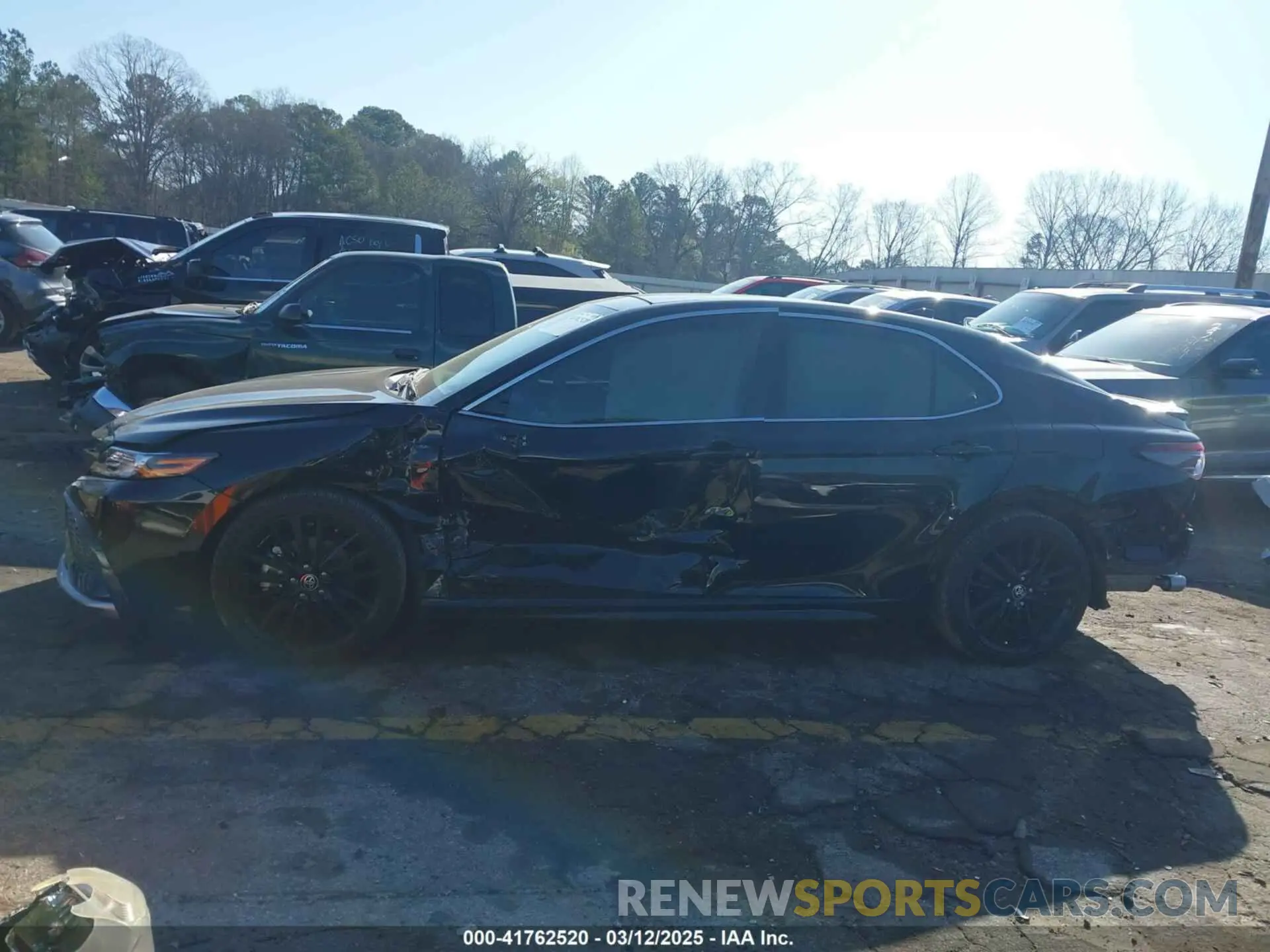 14 Photograph of a damaged car 4T1KZ1AK8RU091508 TOYOTA CAMRY 2024