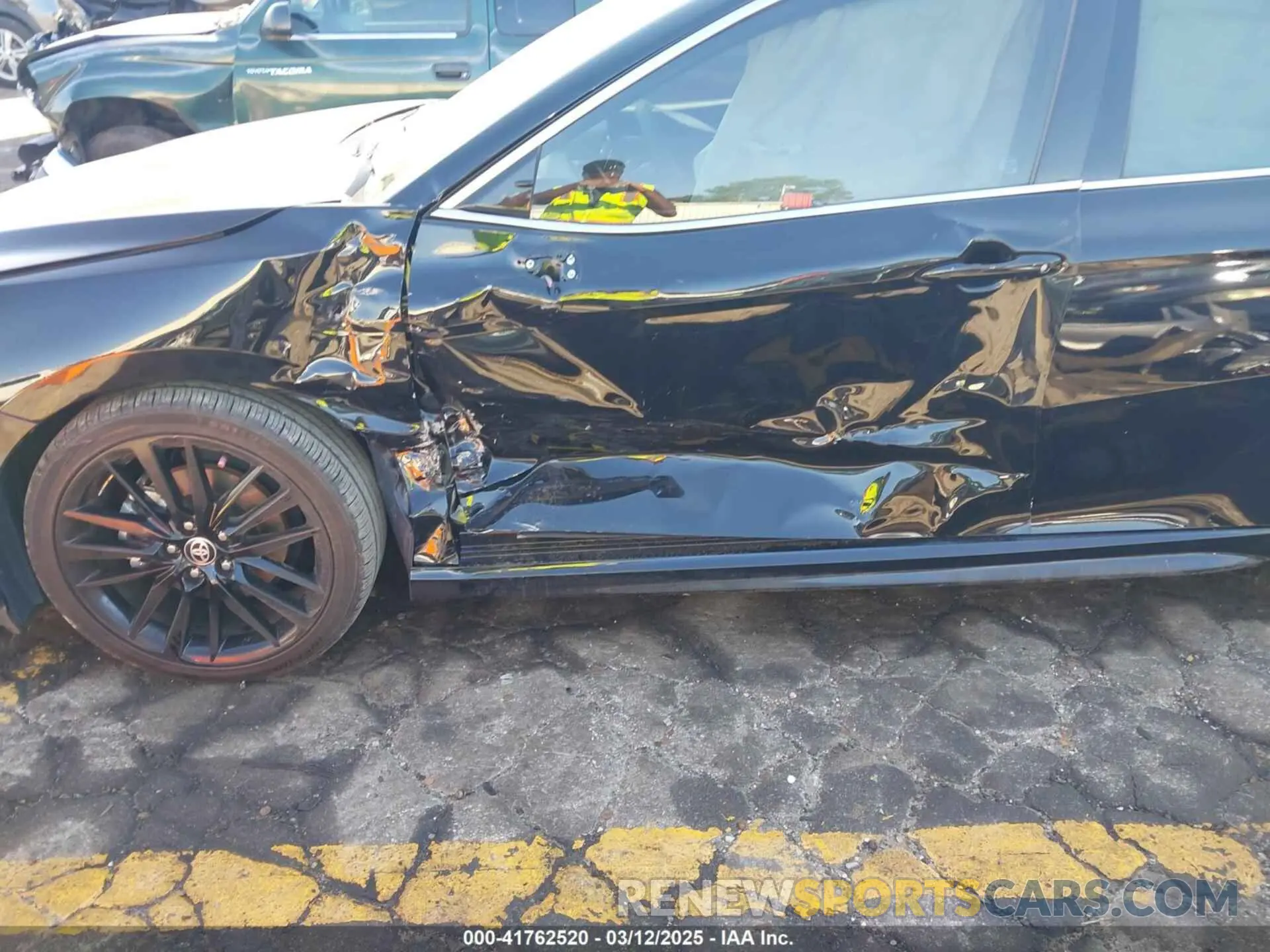 6 Photograph of a damaged car 4T1KZ1AK8RU091508 TOYOTA CAMRY 2024