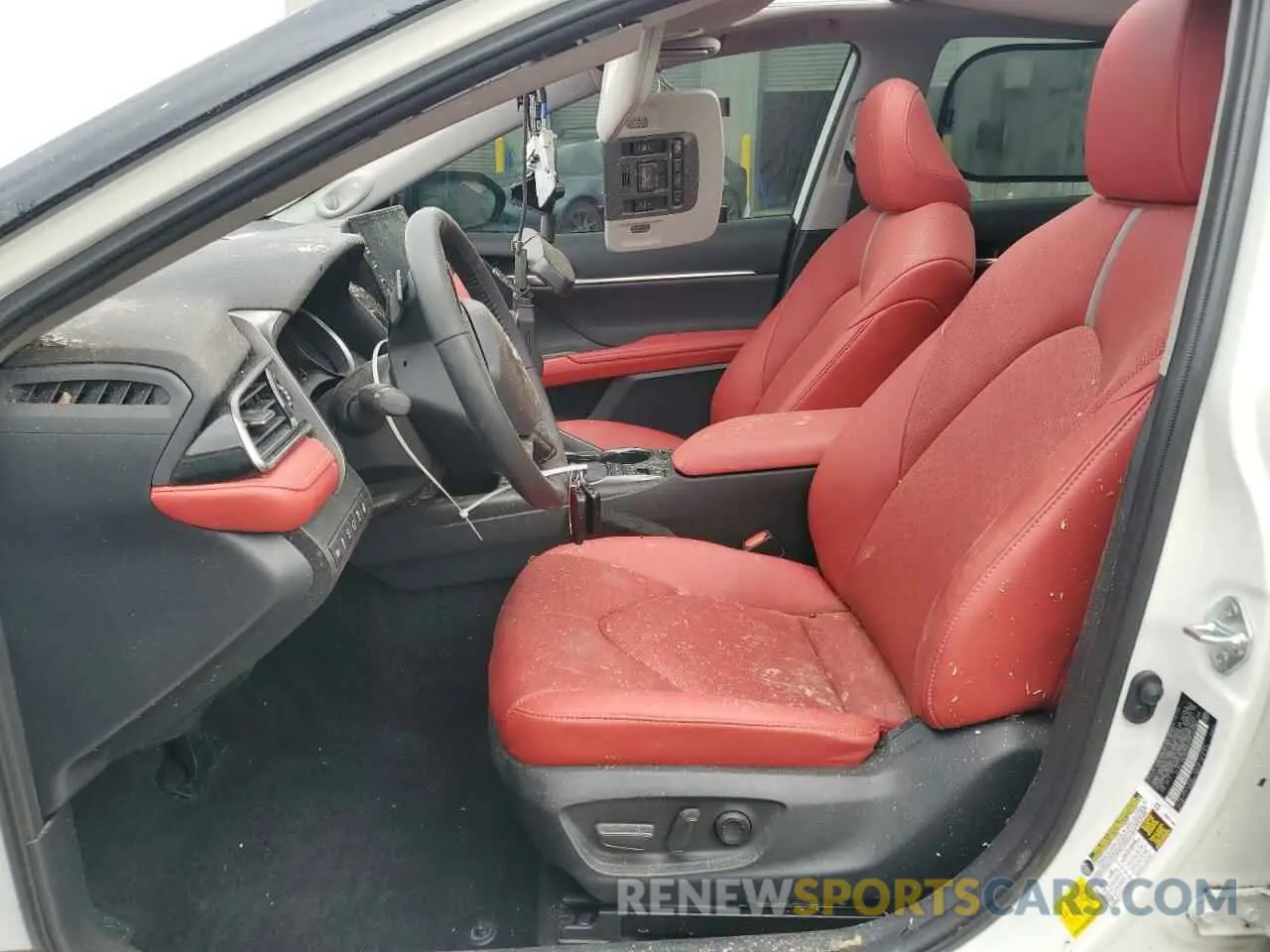 7 Photograph of a damaged car 4T1KZ1AK9RU094479 TOYOTA CAMRY 2024