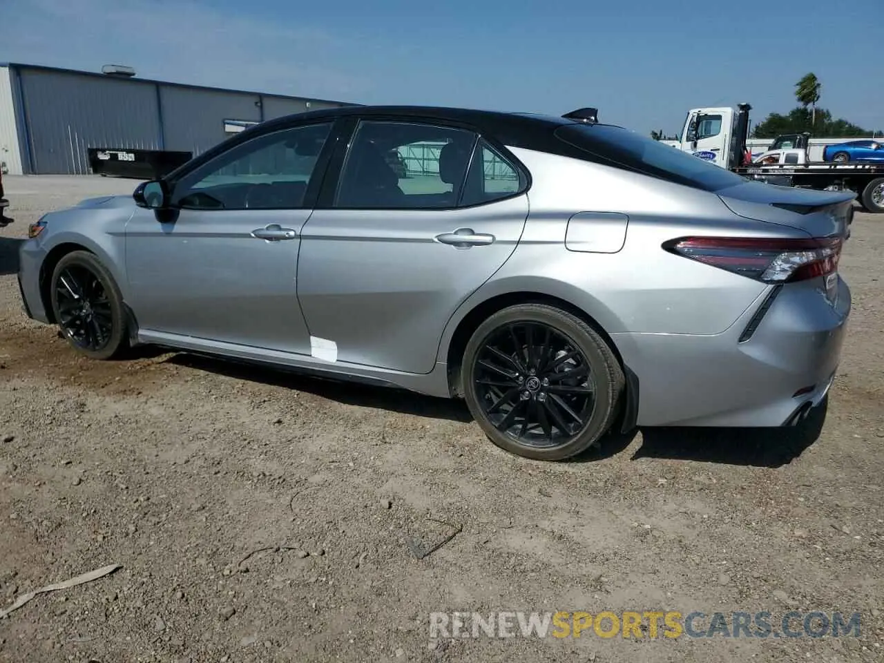 2 Фотография поврежденного автомобиля 4T1KZ1AKXRU096127 TOYOTA CAMRY 2024