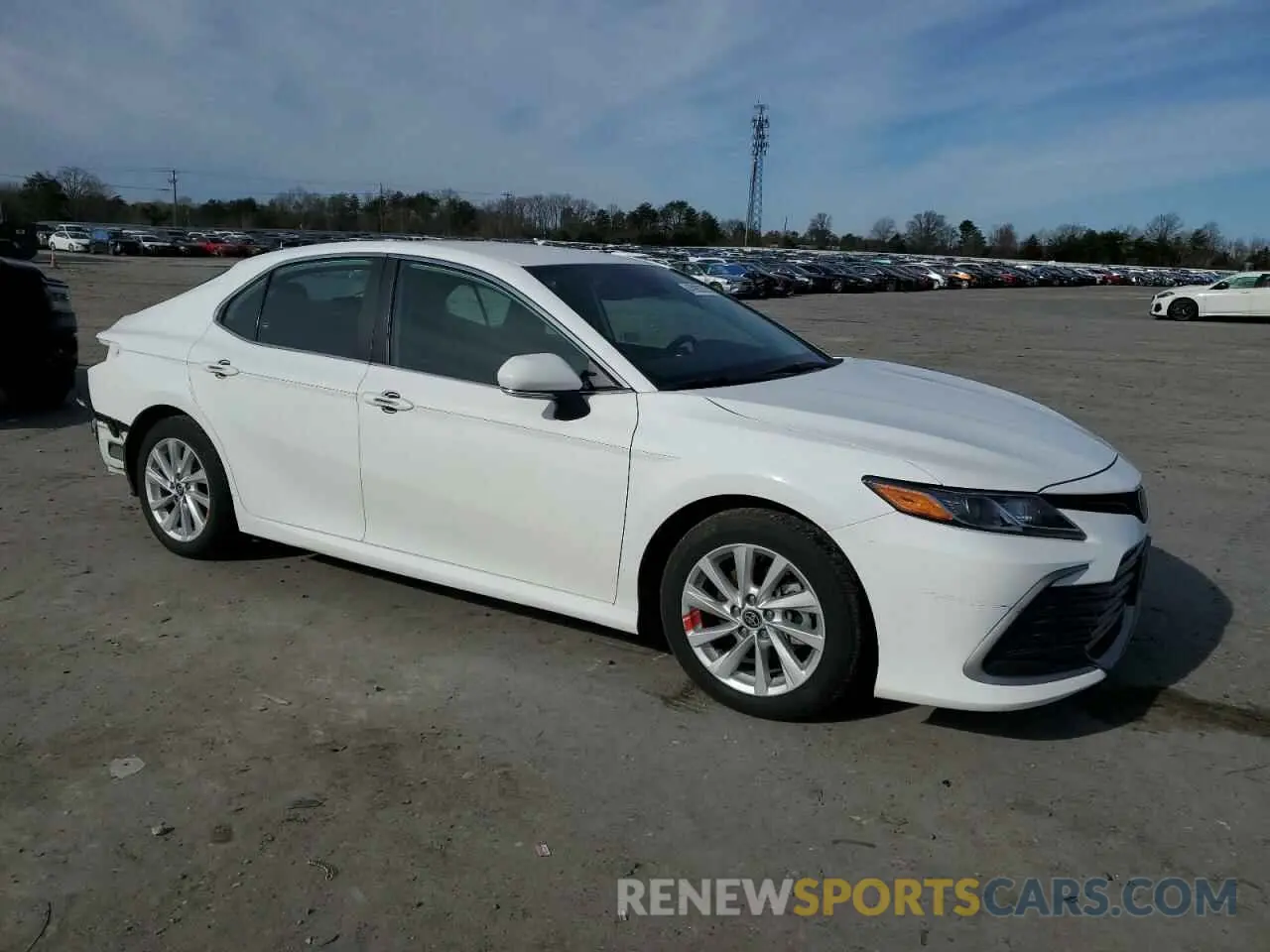 4 Photograph of a damaged car 4T1R11AK2RU880968 TOYOTA CAMRY 2024