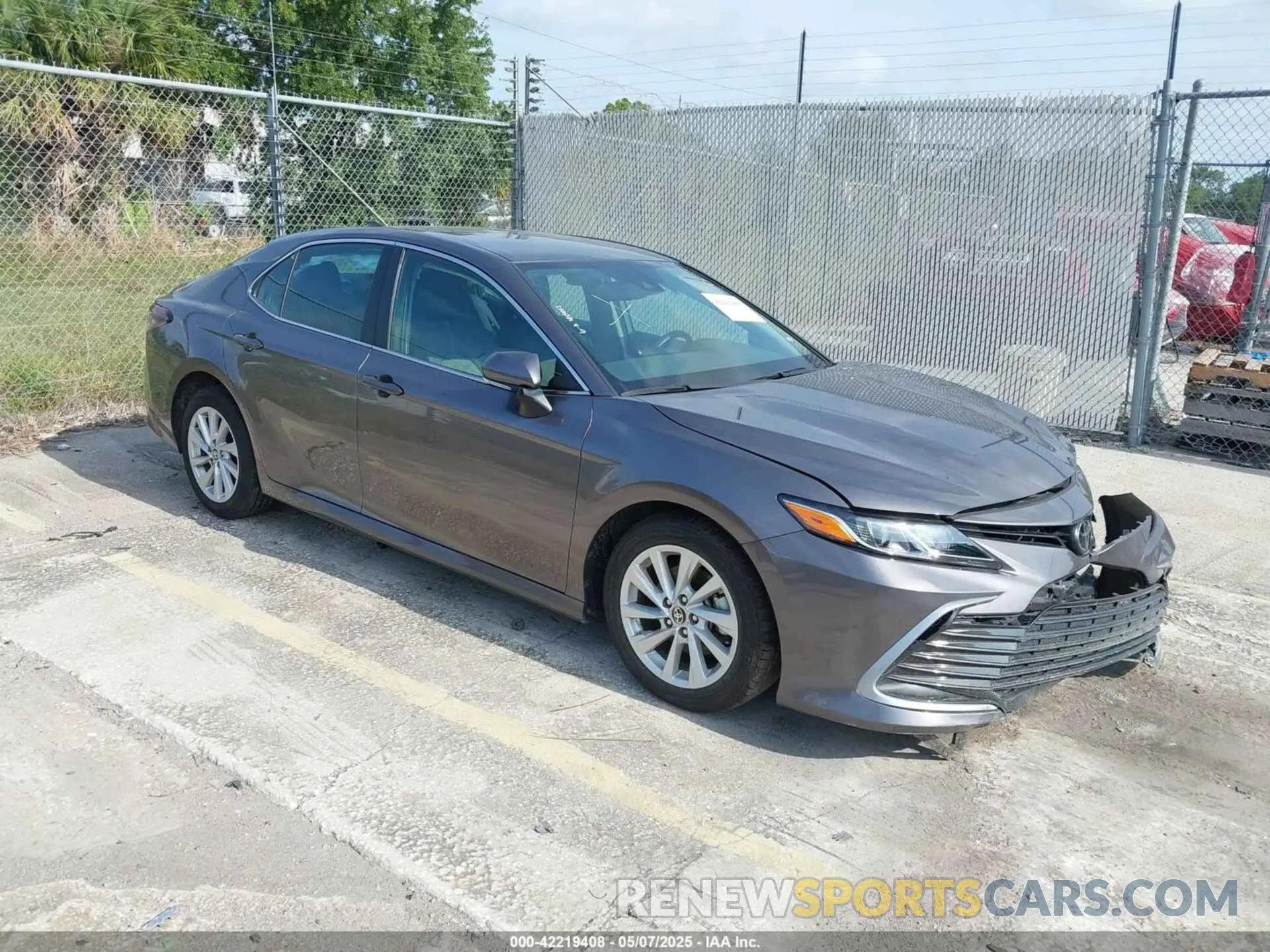 1 Photograph of a damaged car 4T1R11AK3RU216016 TOYOTA CAMRY 2024
