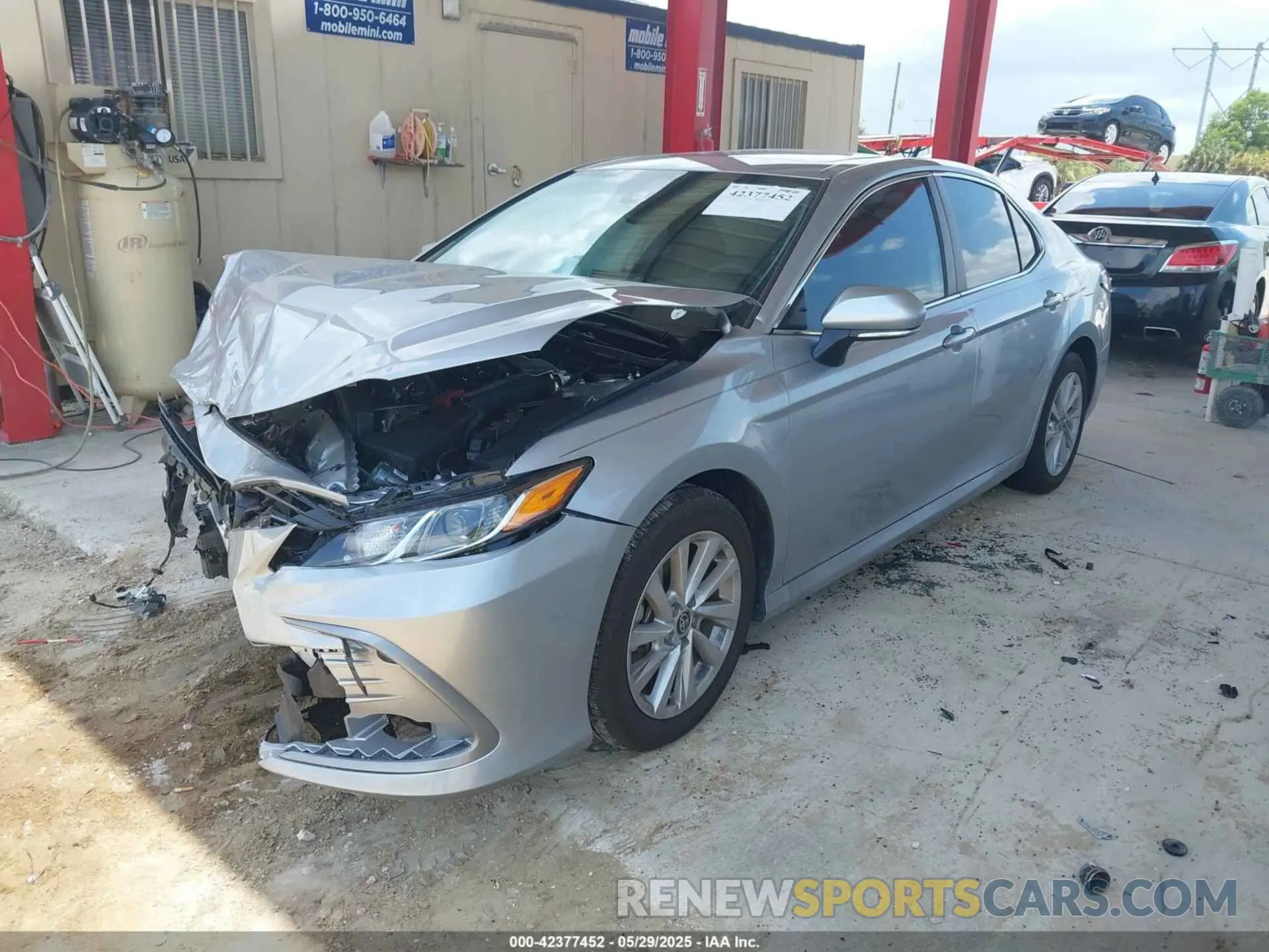 2 Фотография поврежденного автомобиля 4T1R11AK3RU912519 TOYOTA CAMRY 2024