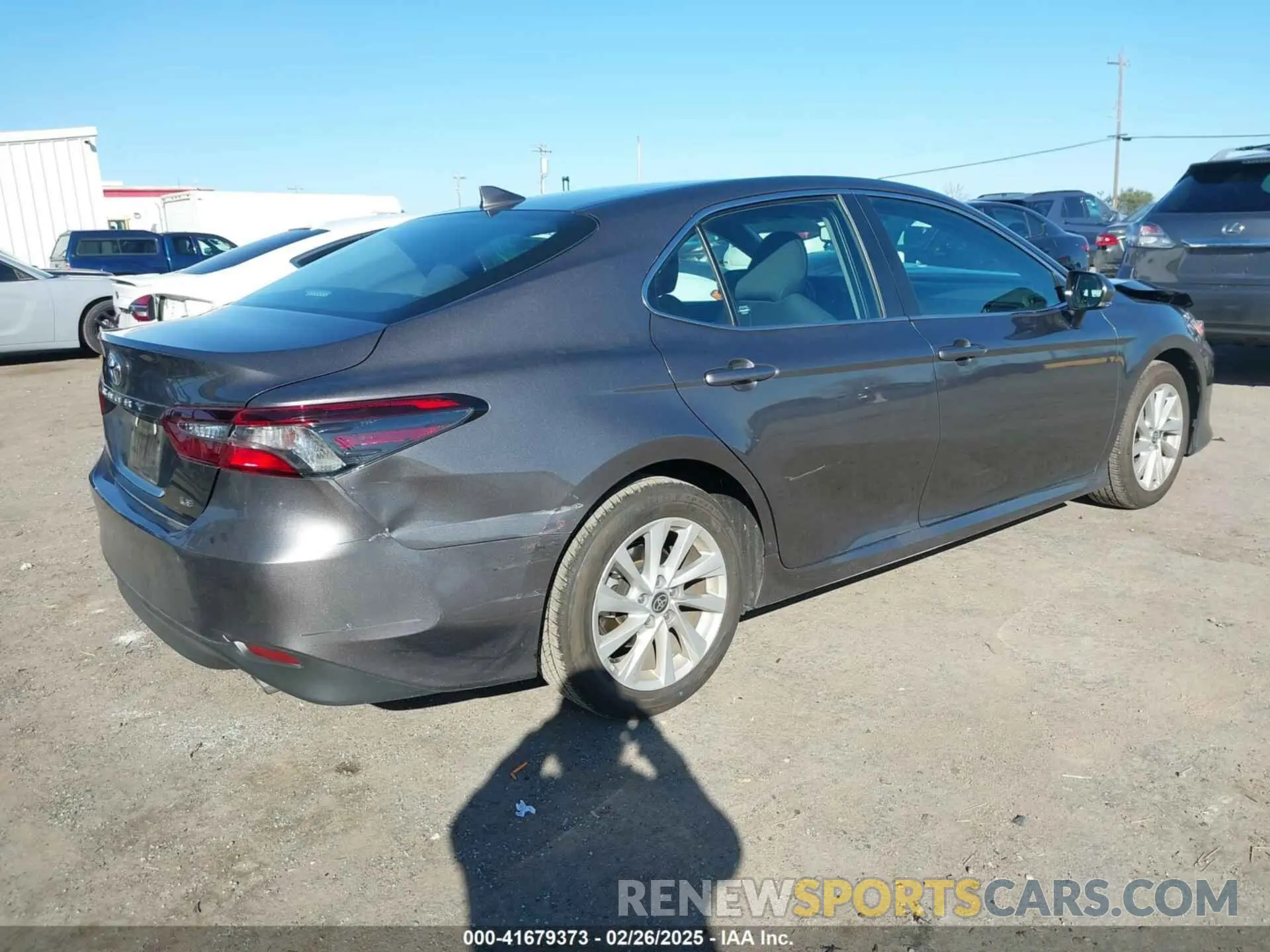 4 Фотография поврежденного автомобиля 4T1R11AK6RU880469 TOYOTA CAMRY 2024