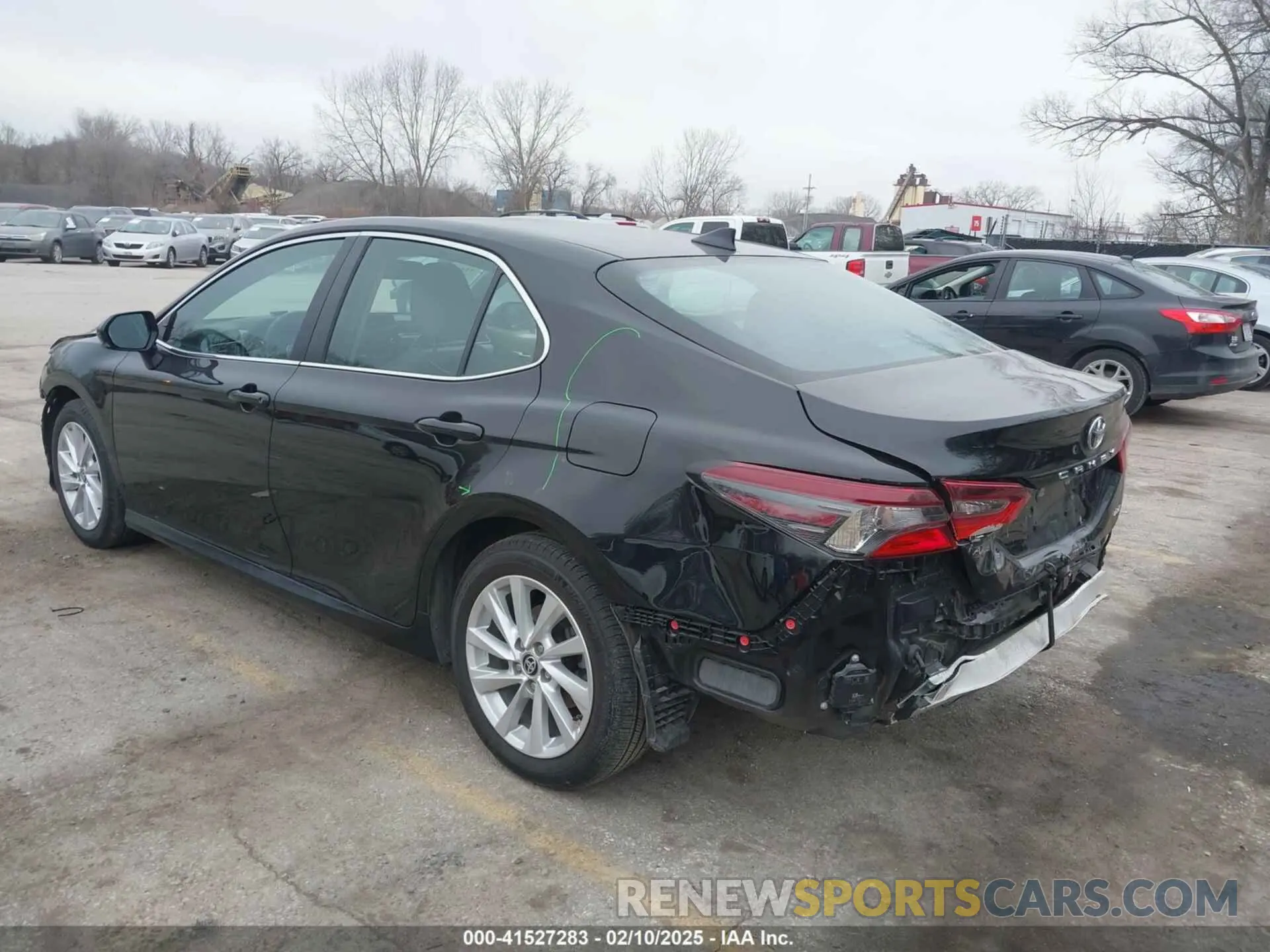 3 Photograph of a damaged car 4T1R11AK7RU200451 TOYOTA CAMRY 2024