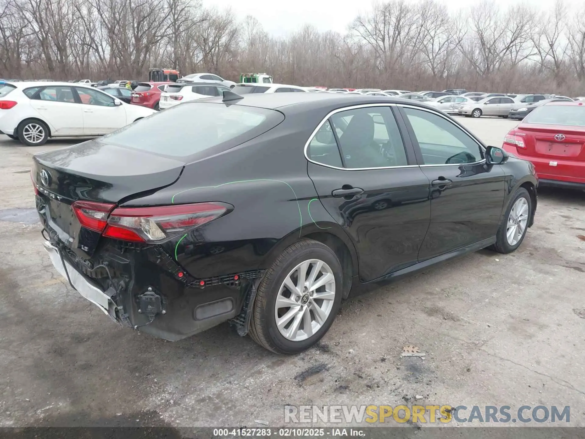 4 Photograph of a damaged car 4T1R11AK7RU200451 TOYOTA CAMRY 2024