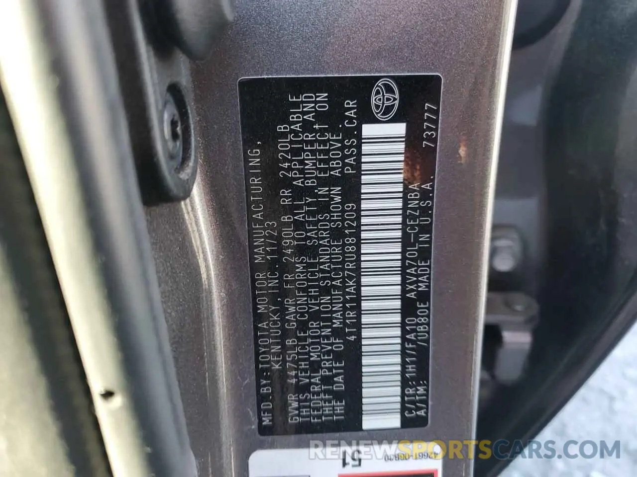 12 Фотография поврежденного автомобиля 4T1R11AK7RU881209 TOYOTA CAMRY 2024