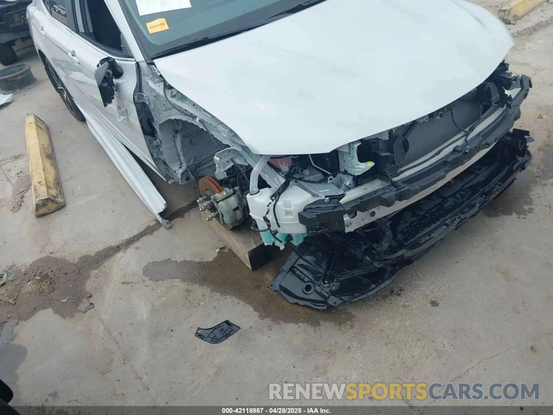 18 Photograph of a damaged car 4T1S11AK0RU193800 TOYOTA CAMRY 2024