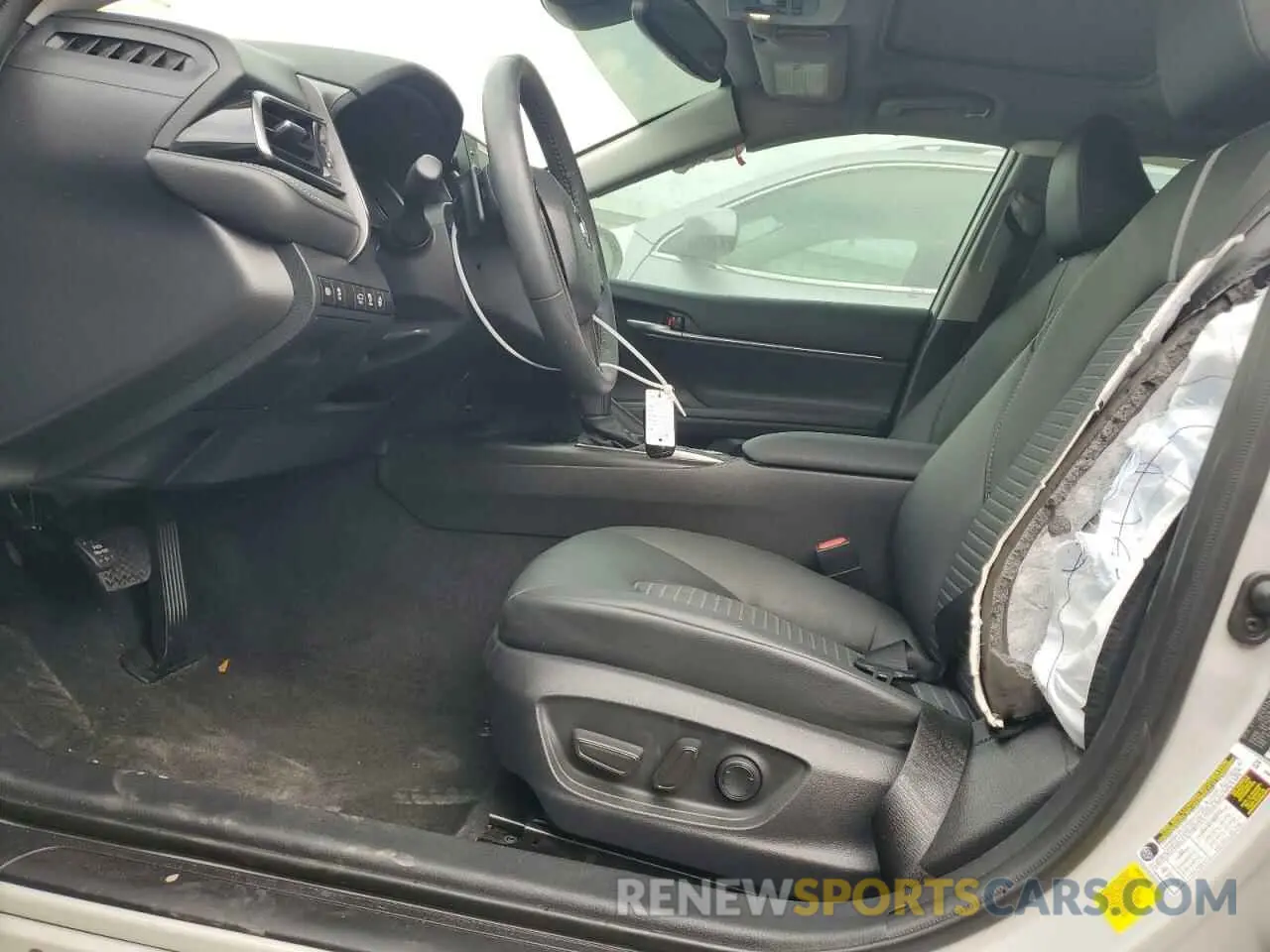 7 Photograph of a damaged car 4T1S11AK6RU241400 TOYOTA CAMRY 2024