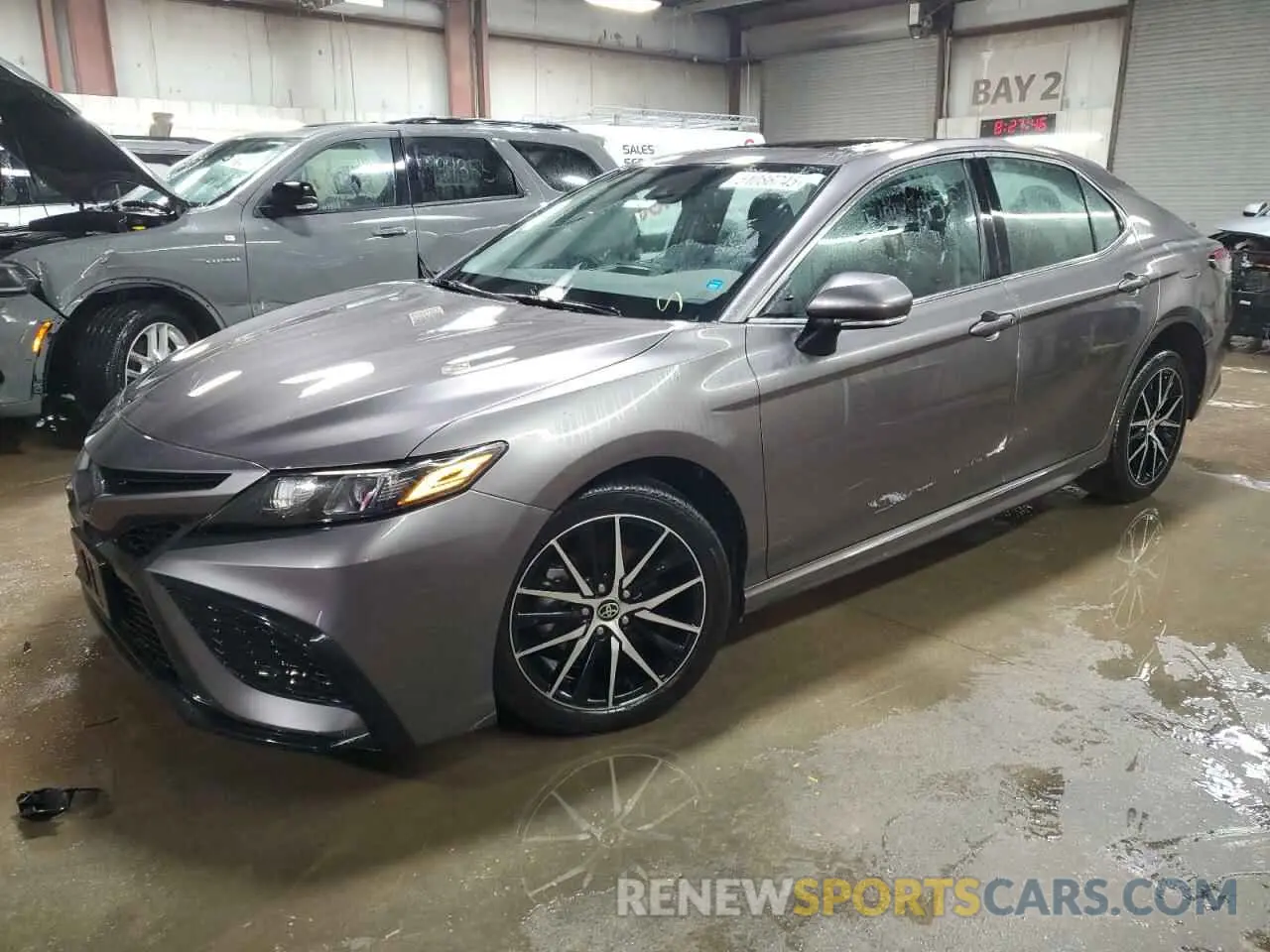 1 Photograph of a damaged car 4T1S31AK7RU060638 TOYOTA CAMRY 2024