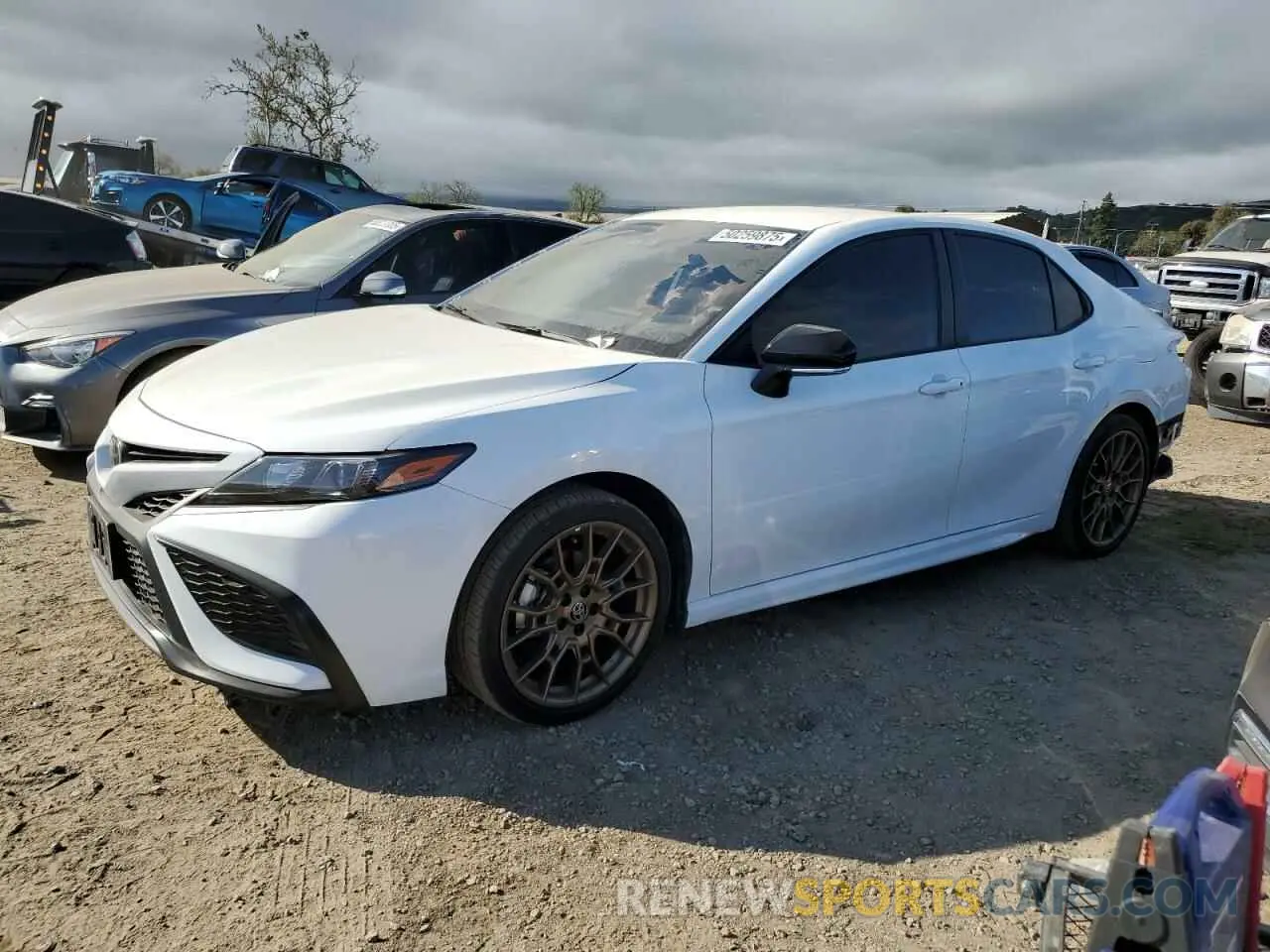 1 Photograph of a damaged car 4T1T11AK1RU226548 TOYOTA CAMRY 2024