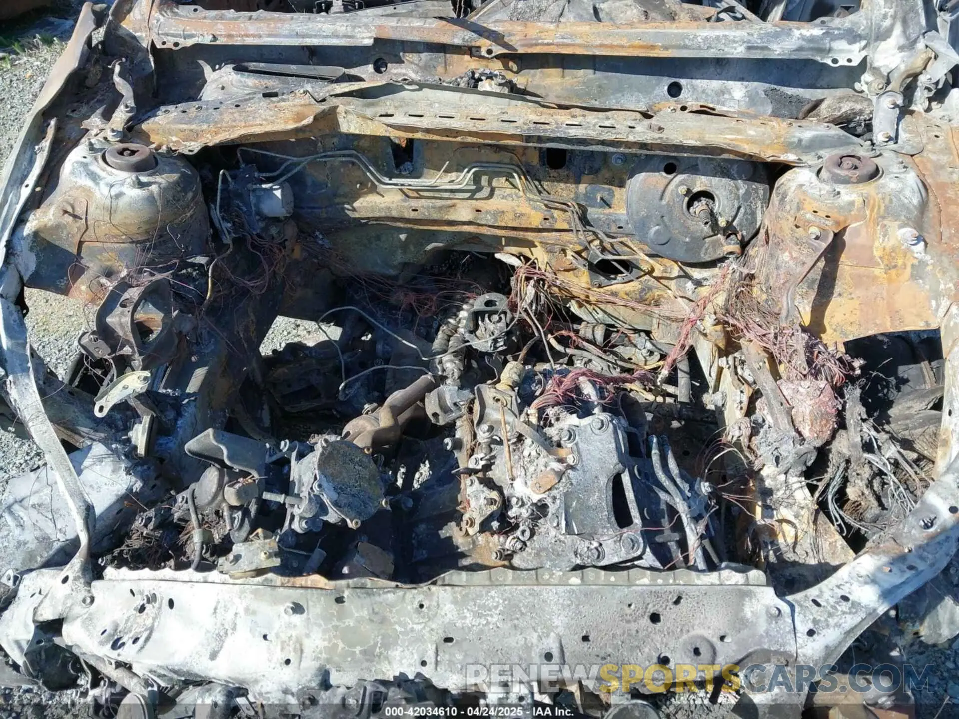 10 Фотография поврежденного автомобиля 4T1T11AK2RU191180 TOYOTA CAMRY 2024