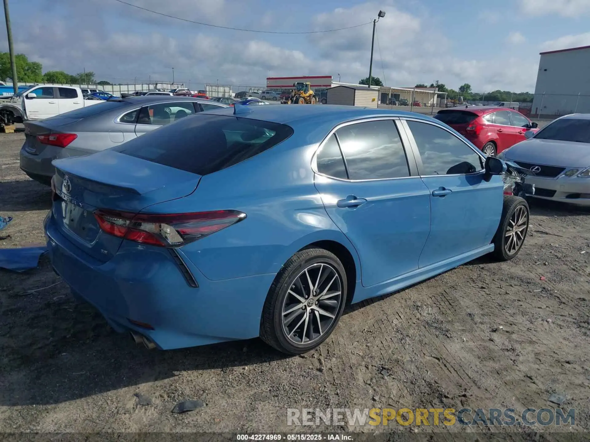 4 Фотография поврежденного автомобиля 4T1T11AK2RU197478 TOYOTA CAMRY 2024