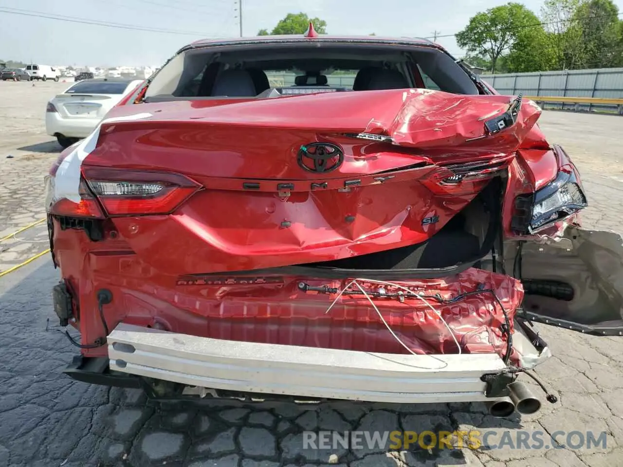6 Фотография поврежденного автомобиля 4T1T11AK4RU199359 TOYOTA CAMRY 2024