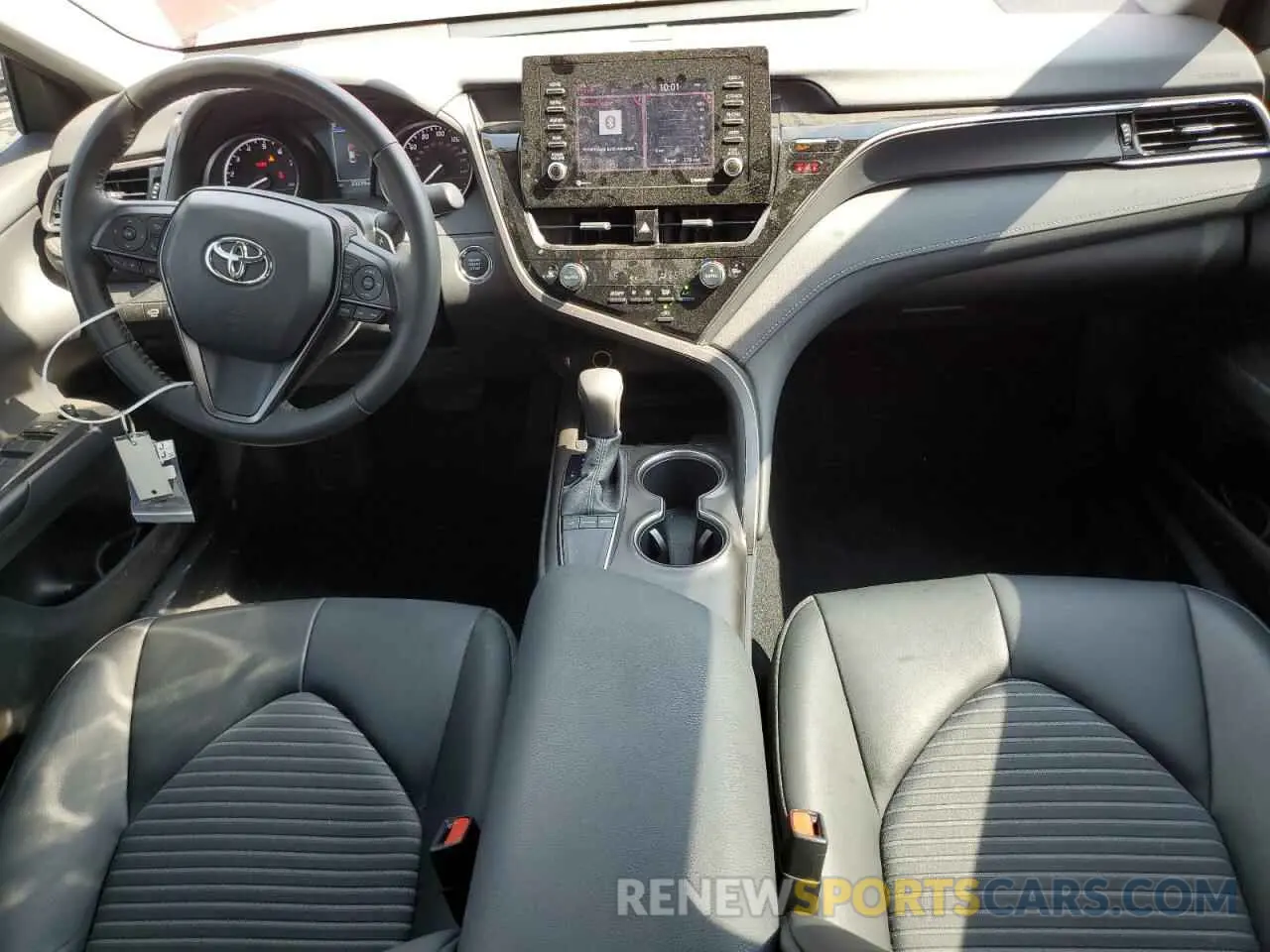 8 Фотография поврежденного автомобиля 4T1T11AK4RU199359 TOYOTA CAMRY 2024
