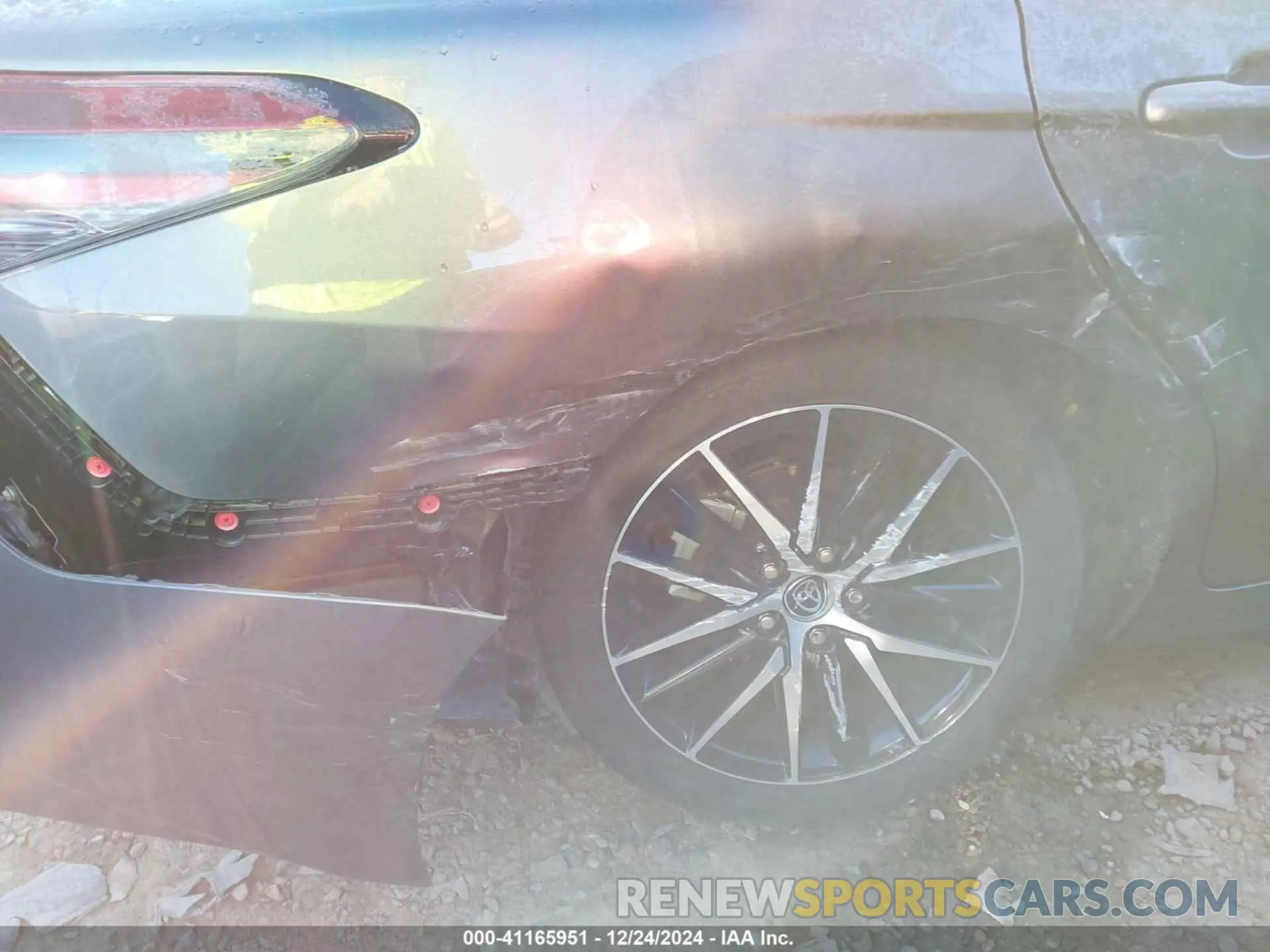 17 Photograph of a damaged car 4T1T11AK5RU847811 TOYOTA CAMRY 2024