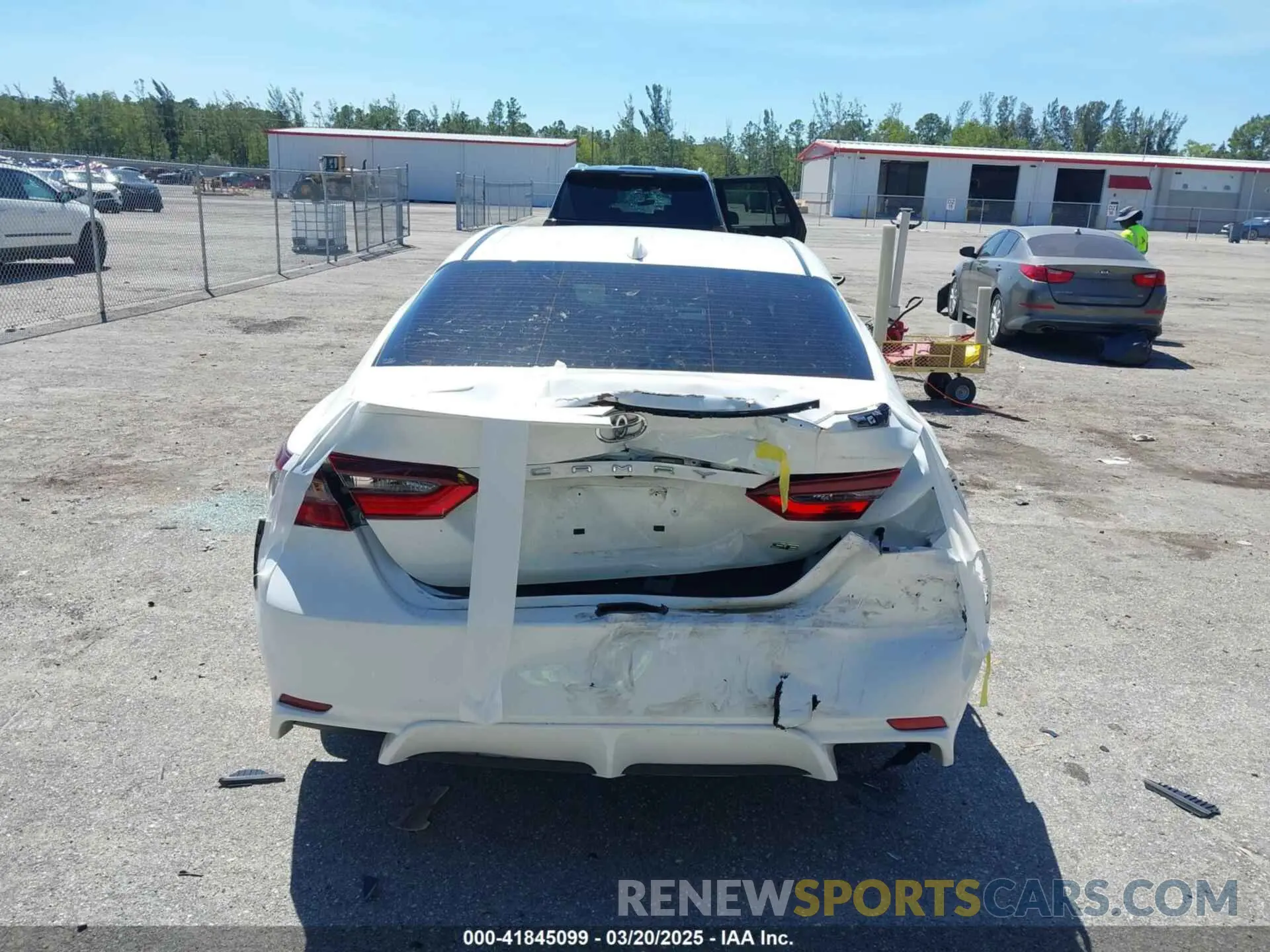 16 Photograph of a damaged car 4T1T11AK7RU865680 TOYOTA CAMRY 2024