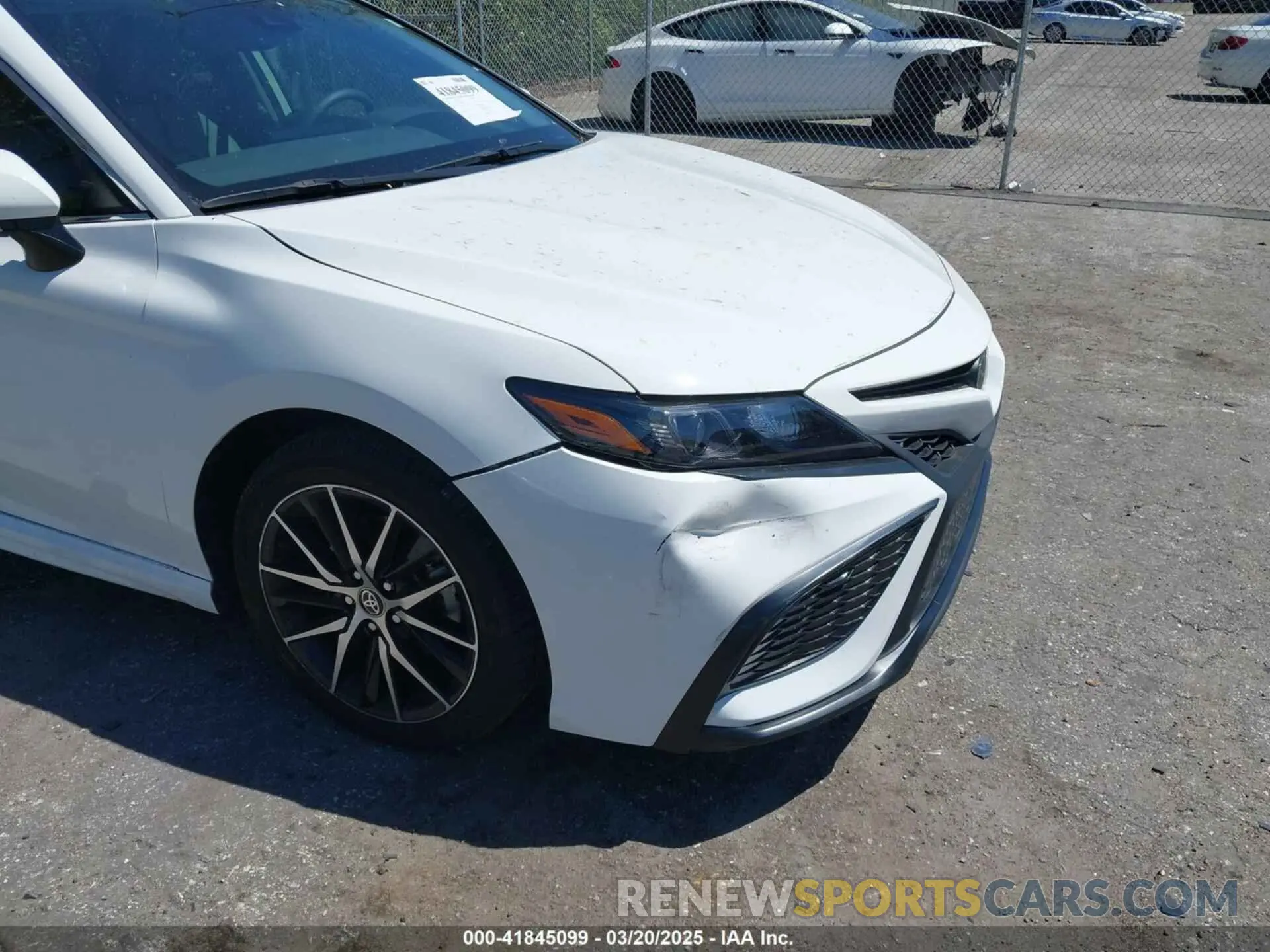 19 Photograph of a damaged car 4T1T11AK7RU865680 TOYOTA CAMRY 2024