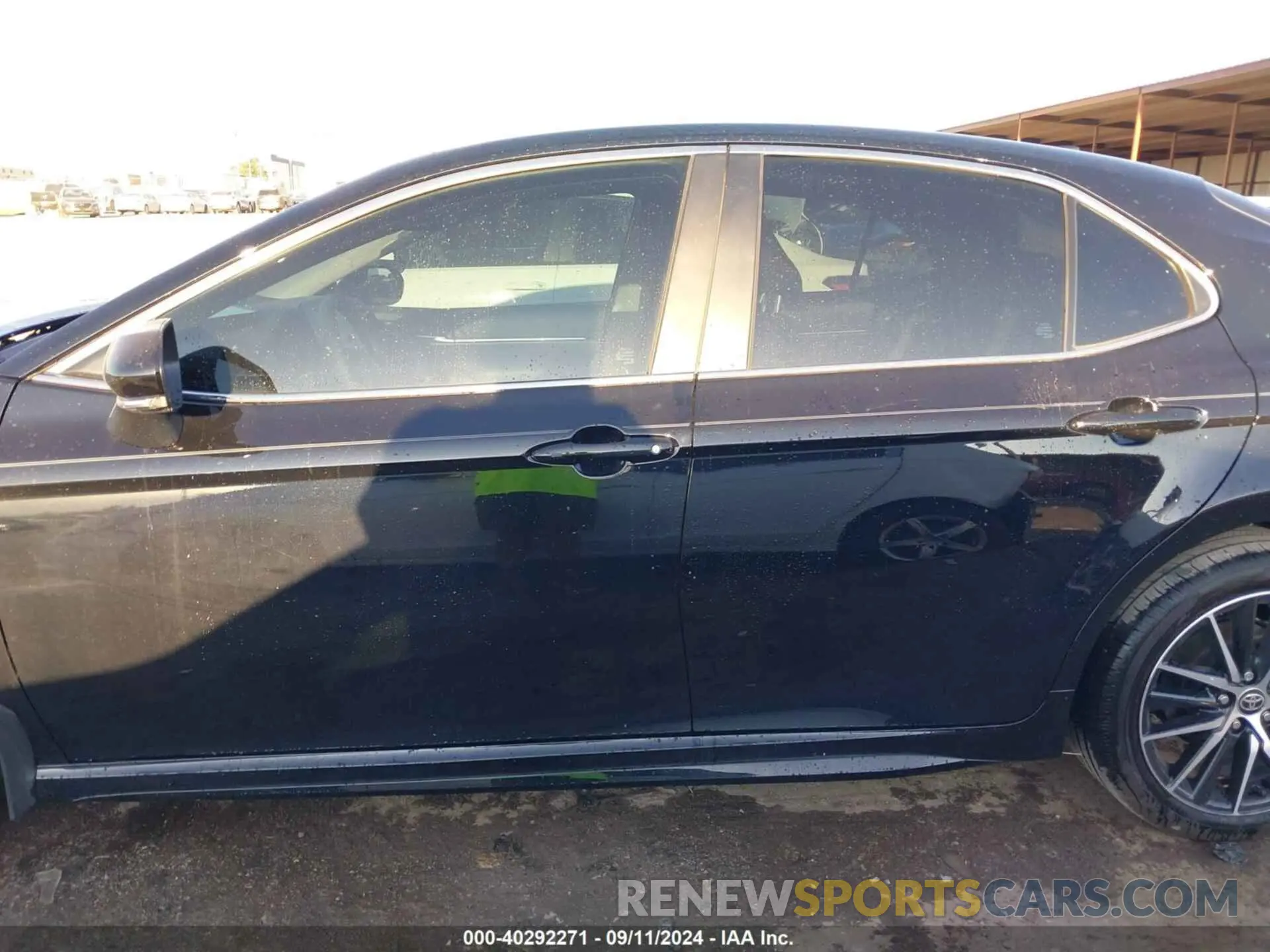 14 Фотография поврежденного автомобиля 4T1T11AK7RU896511 TOYOTA CAMRY 2024