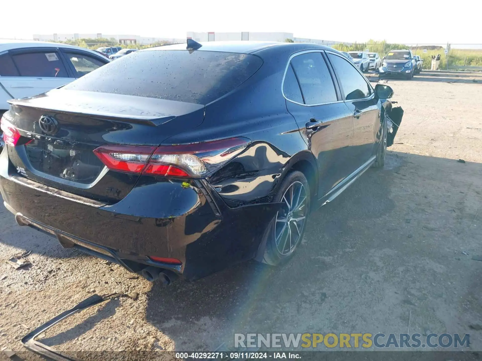 17 Фотография поврежденного автомобиля 4T1T11AK7RU896511 TOYOTA CAMRY 2024