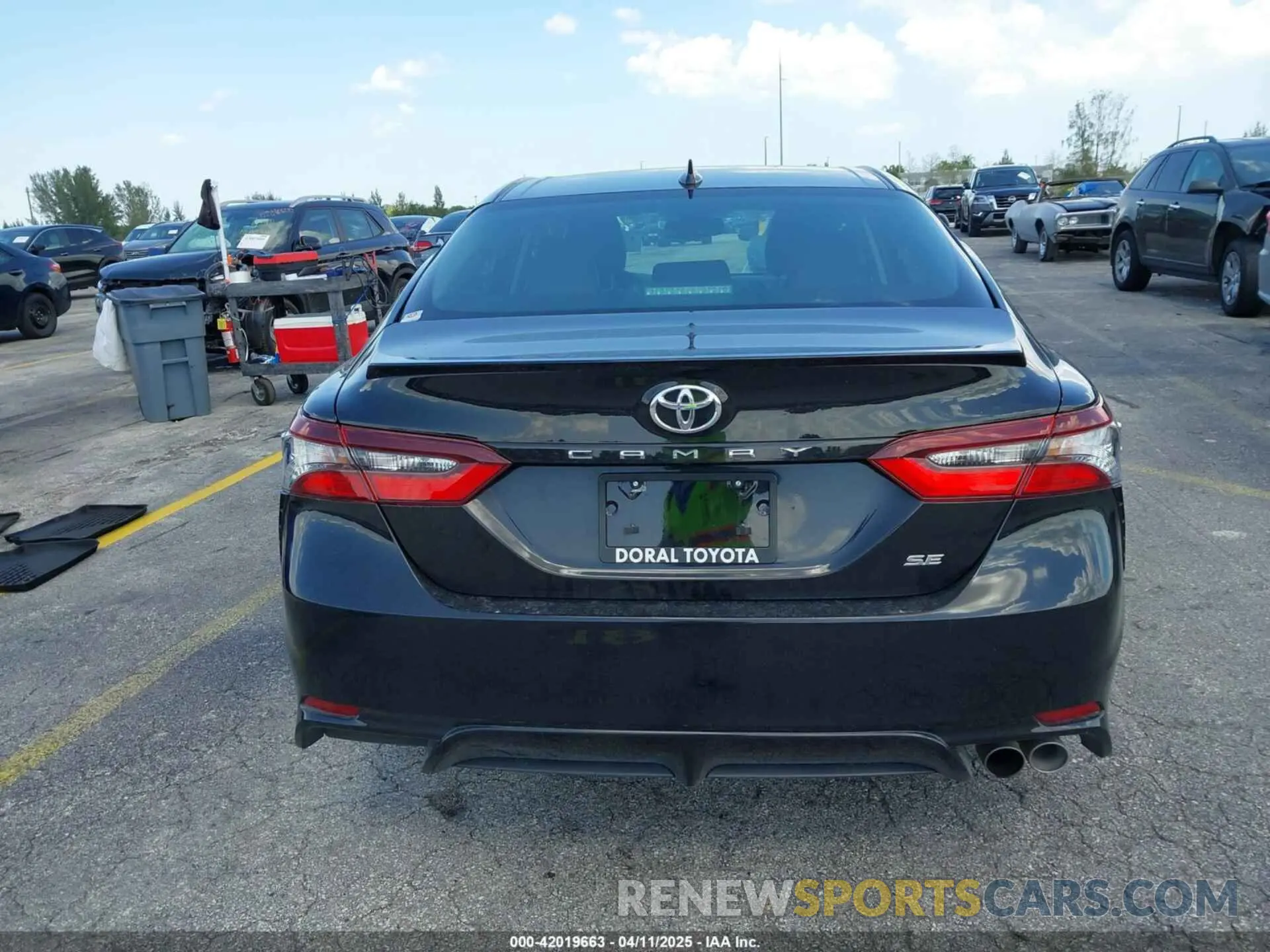 16 Photograph of a damaged car 4T1T11AK9RU842871 TOYOTA CAMRY 2024