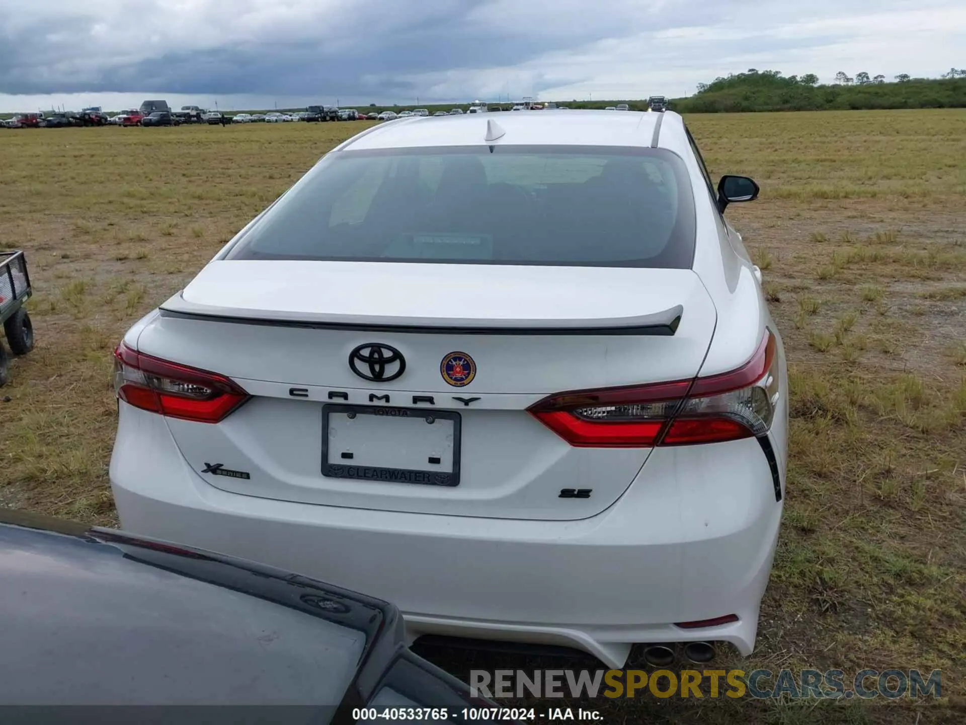 16 Photograph of a damaged car 4T1T11AK9RU847035 TOYOTA CAMRY 2024