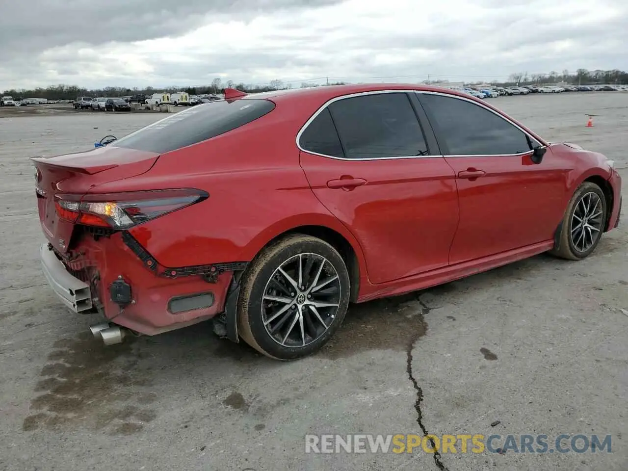 3 Photograph of a damaged car 4T1T11BK0RU121398 TOYOTA CAMRY 2024