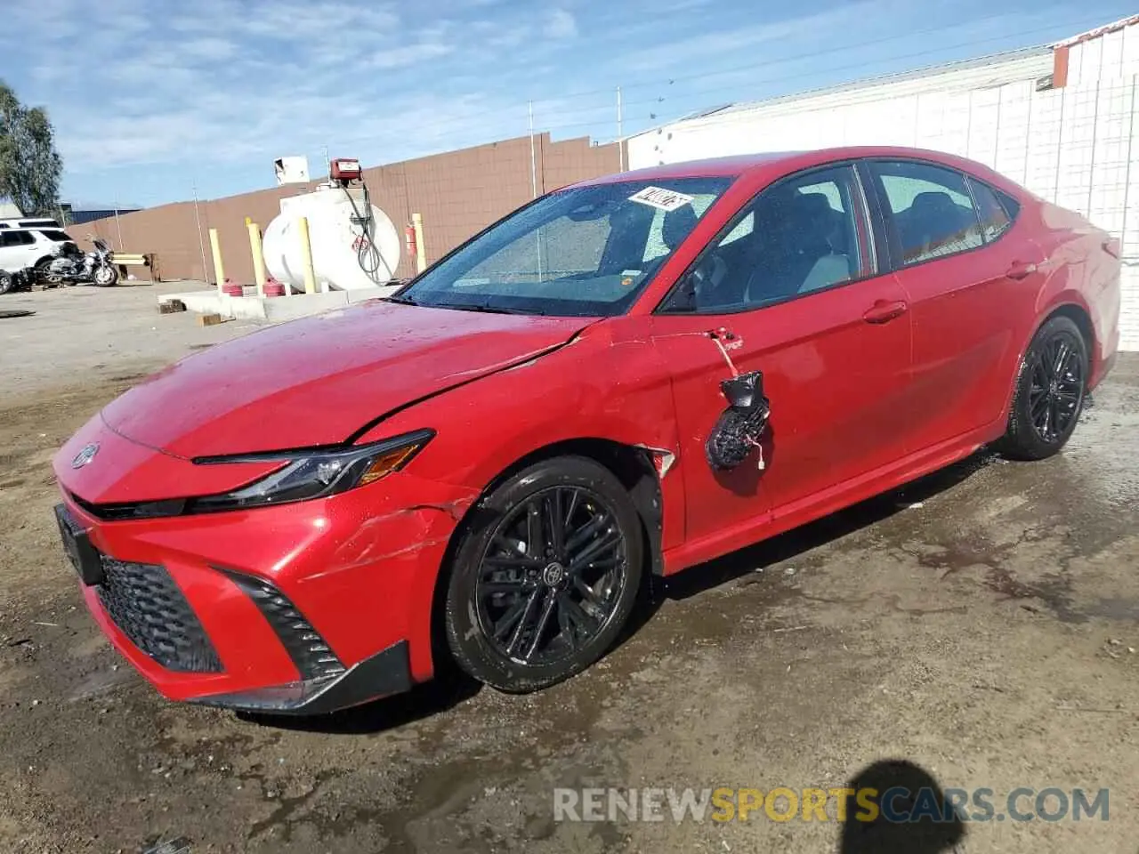 1 Photograph of a damaged car 4T1DAACK0SU010021 TOYOTA CAMRY 2025