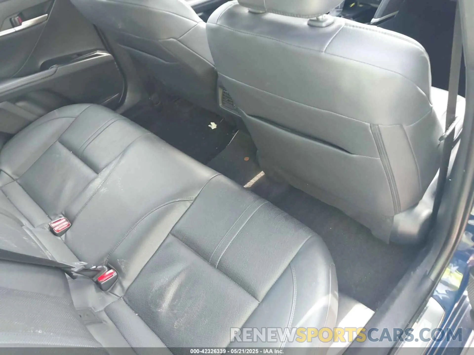 8 Фотография поврежденного автомобиля 4T1DAACK0SU019107 TOYOTA CAMRY 2025