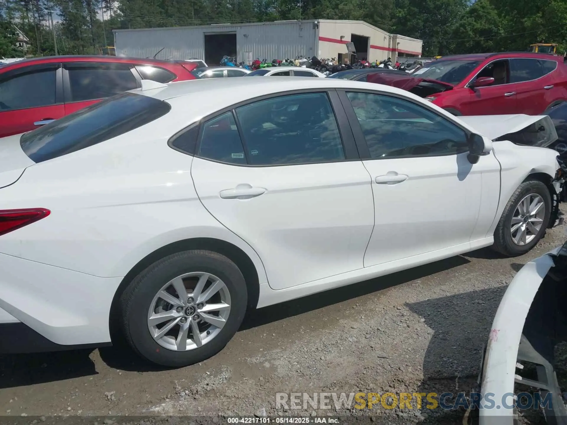 13 Photograph of a damaged car 4T1DAACK0SU020757 TOYOTA CAMRY 2025