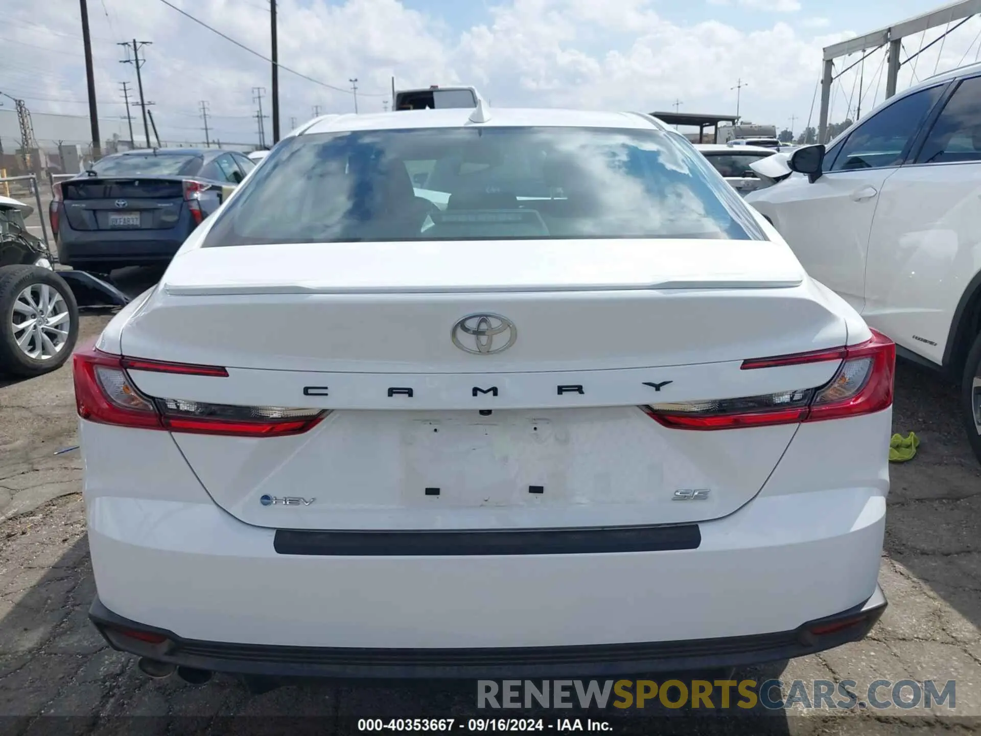 17 Photograph of a damaged car 4T1DAACK0SU025540 TOYOTA CAMRY 2025