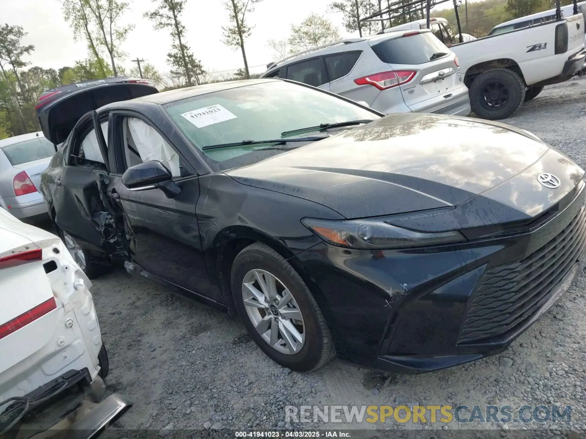 12 Фотография поврежденного автомобиля 4T1DAACK0SU028406 TOYOTA CAMRY 2025