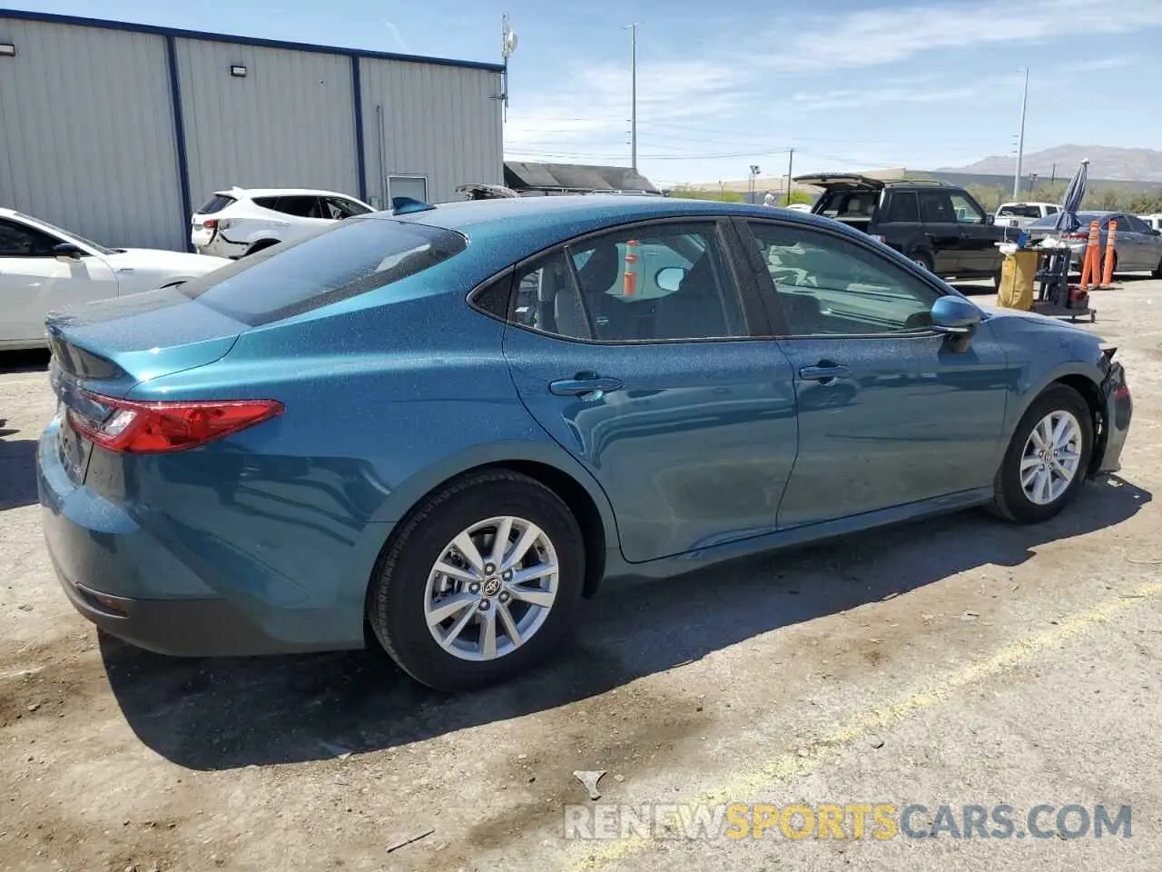 3 Фотография поврежденного автомобиля 4T1DAACK0SU047277 TOYOTA CAMRY 2025