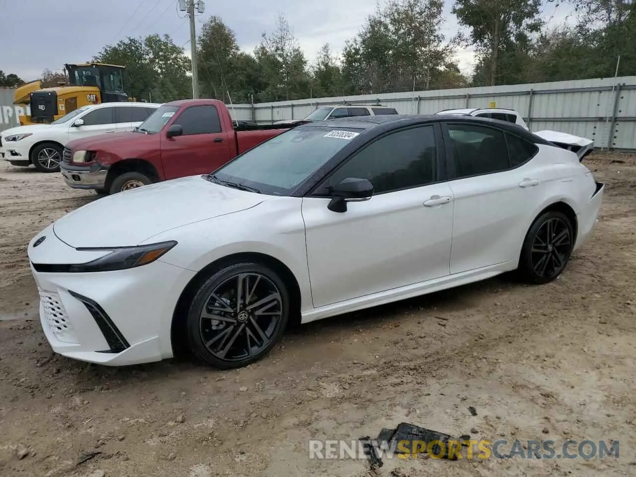 1 Фотография поврежденного автомобиля 4T1DAACK0SU060451 TOYOTA CAMRY 2025
