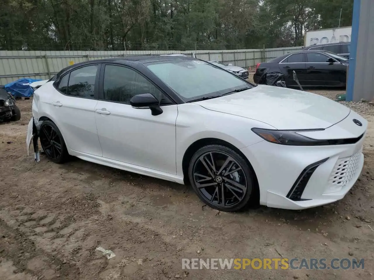 4 Фотография поврежденного автомобиля 4T1DAACK0SU060451 TOYOTA CAMRY 2025