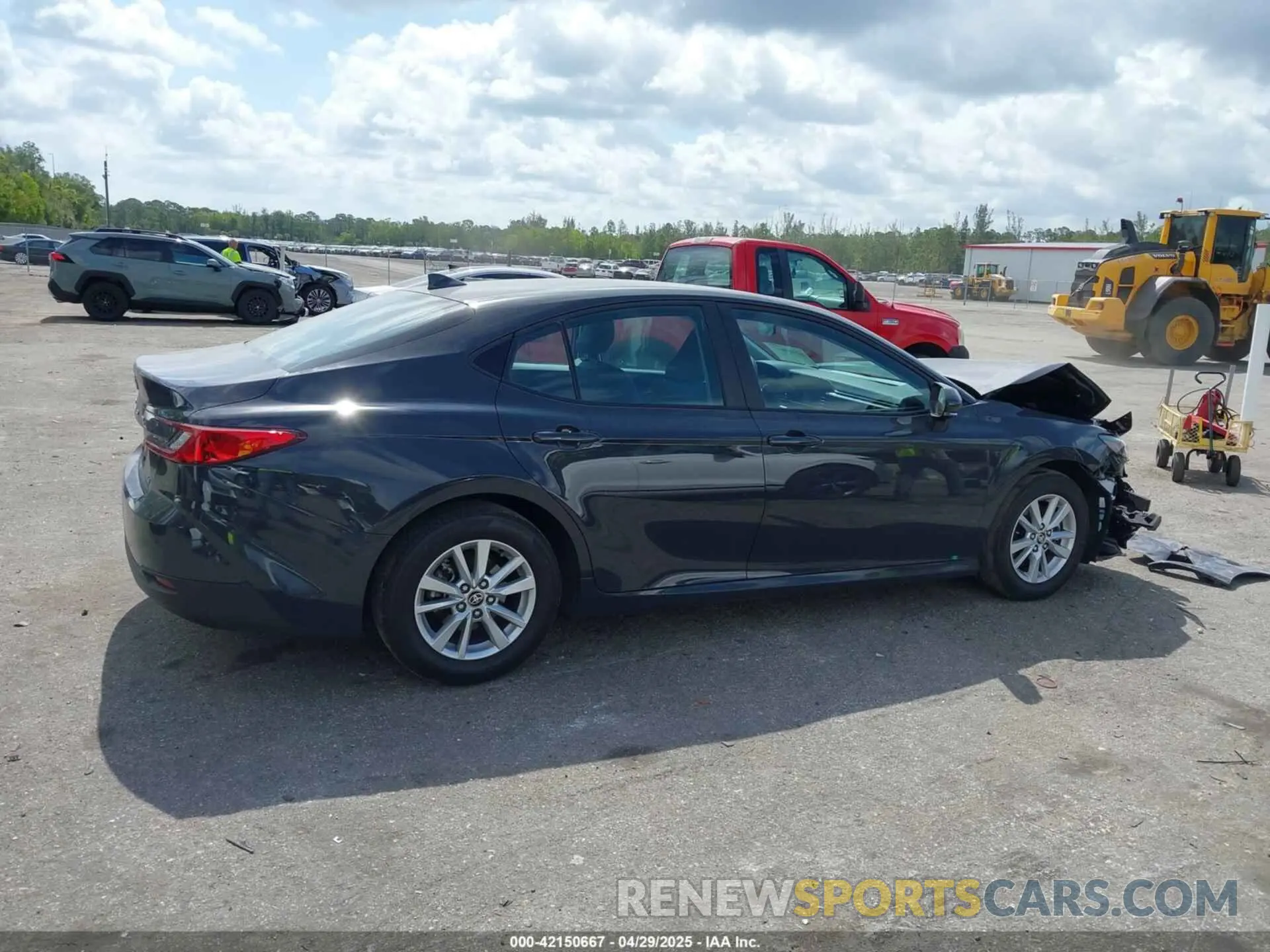 13 Photograph of a damaged car 4T1DAACK0SU060756 TOYOTA CAMRY 2025