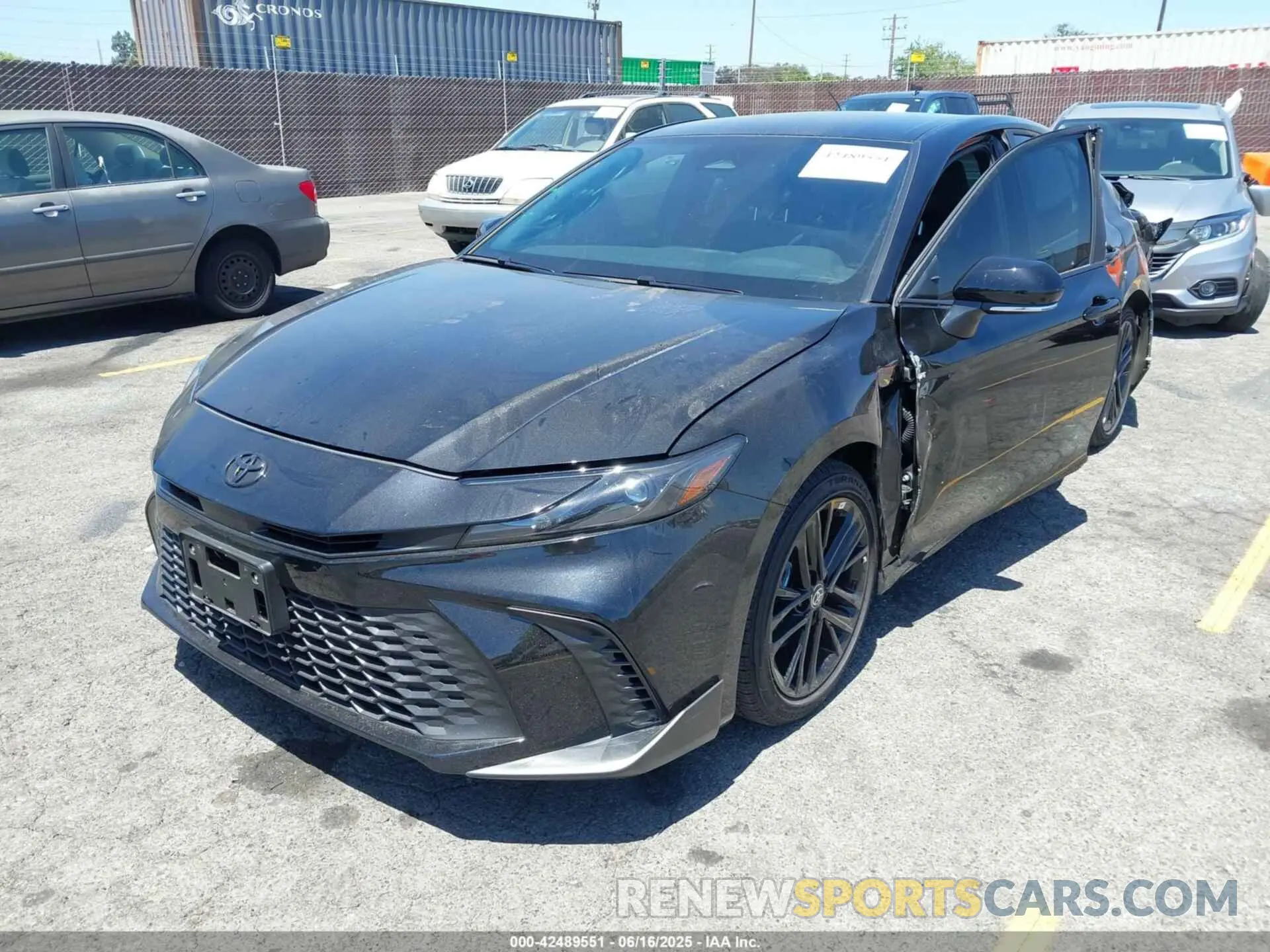 2 Photograph of a damaged car 4T1DAACK0SU074561 TOYOTA CAMRY 2025
