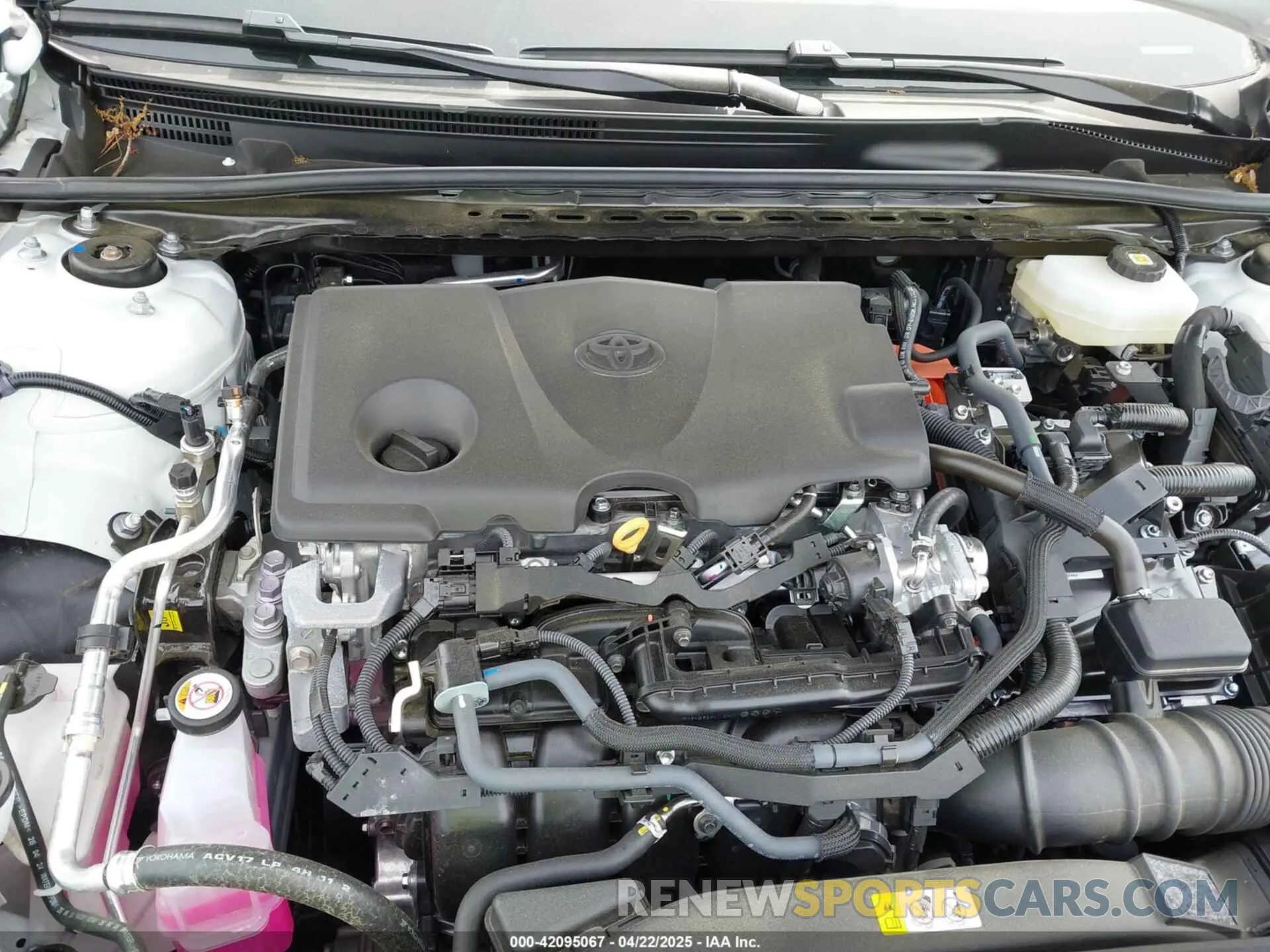 10 Фотография поврежденного автомобиля 4T1DAACK0SU076570 TOYOTA CAMRY 2025