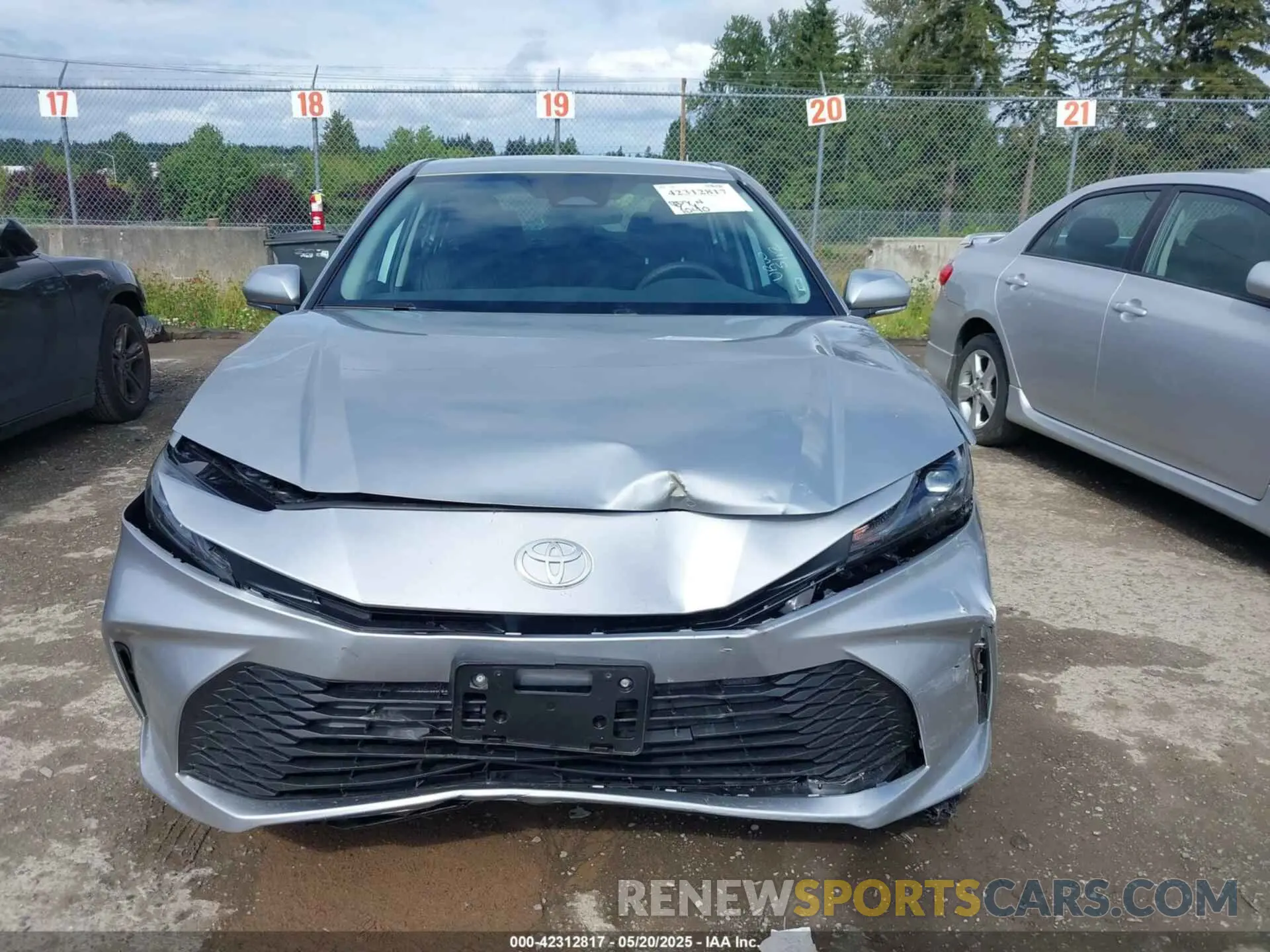 12 Фотография поврежденного автомобиля 4T1DAACK0SU144060 TOYOTA CAMRY 2025